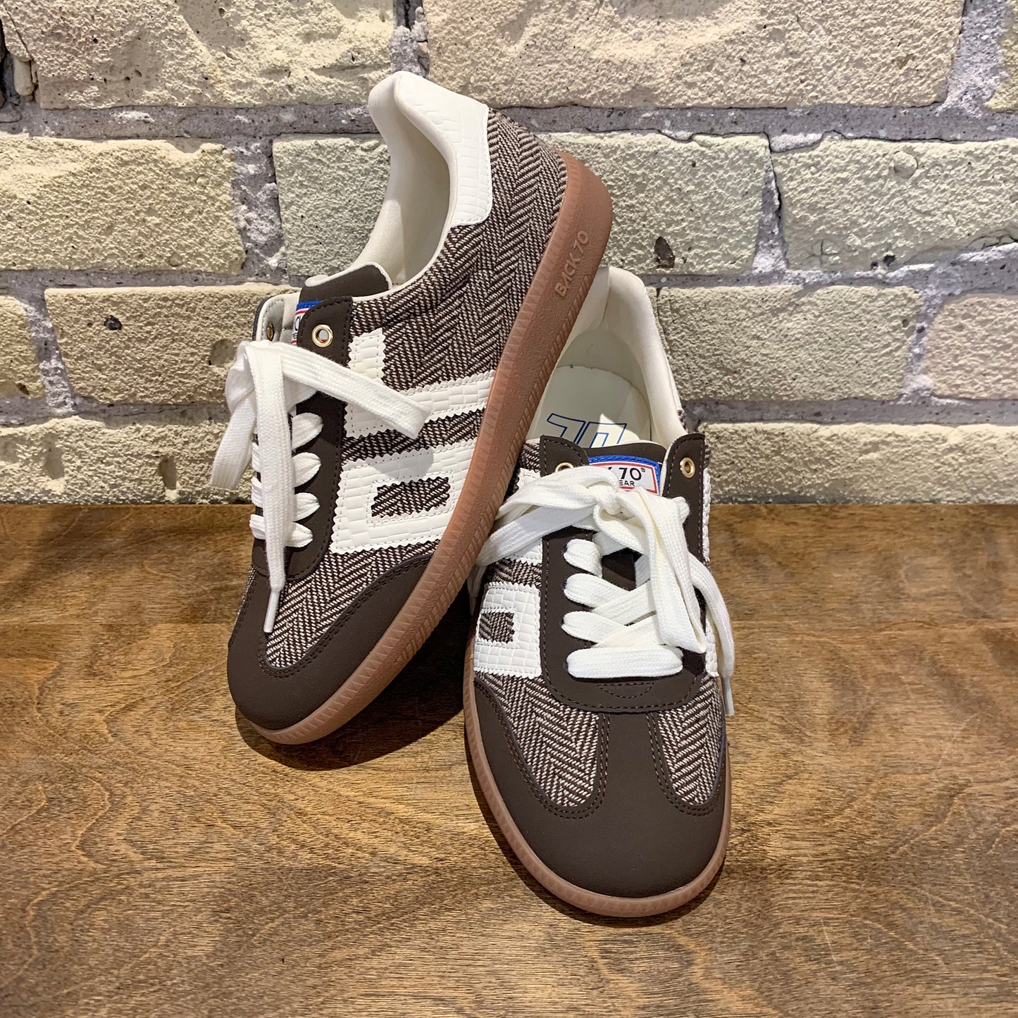 BACK 70 Cloud F Coffee Milk