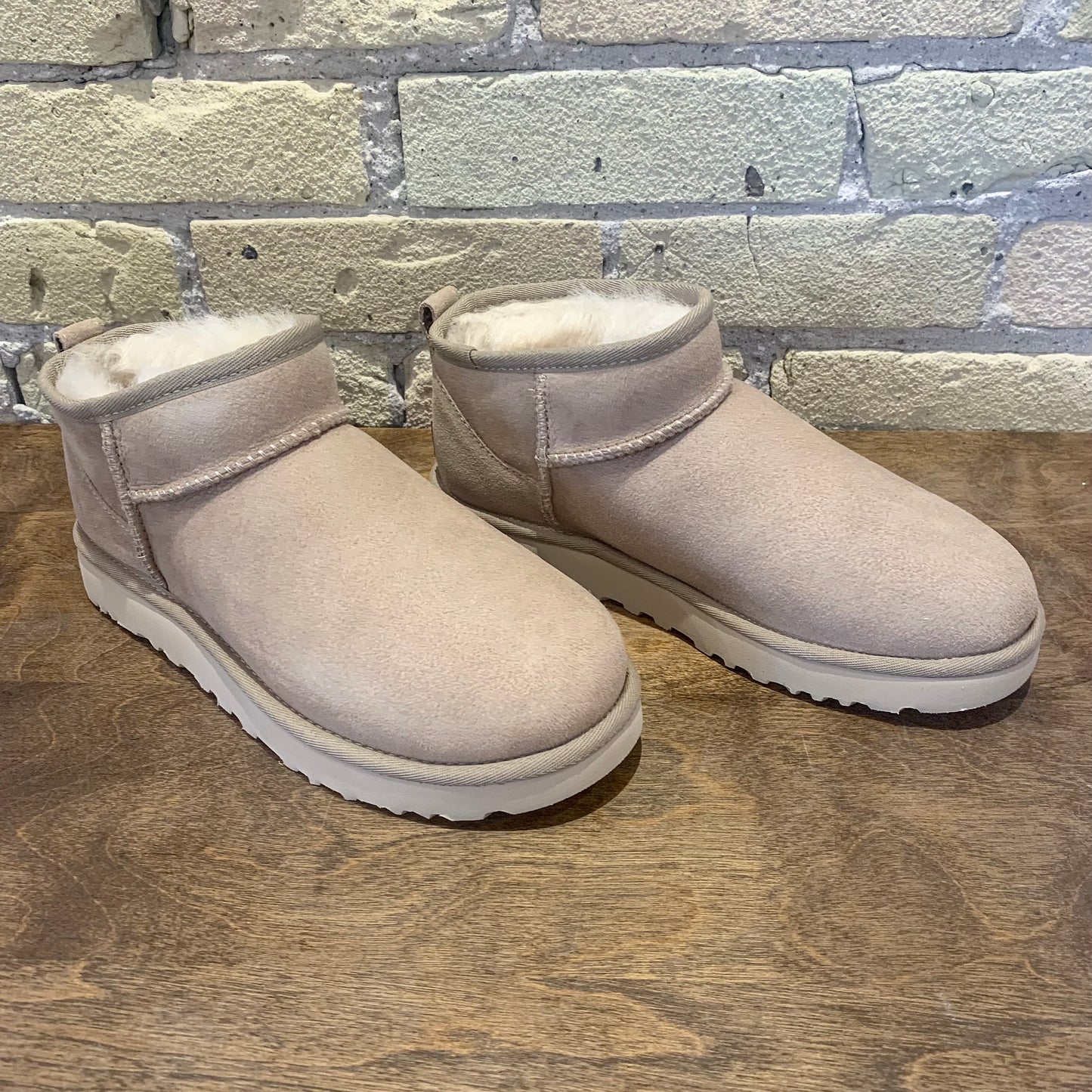 UGG Women's Classic Ultra Mini