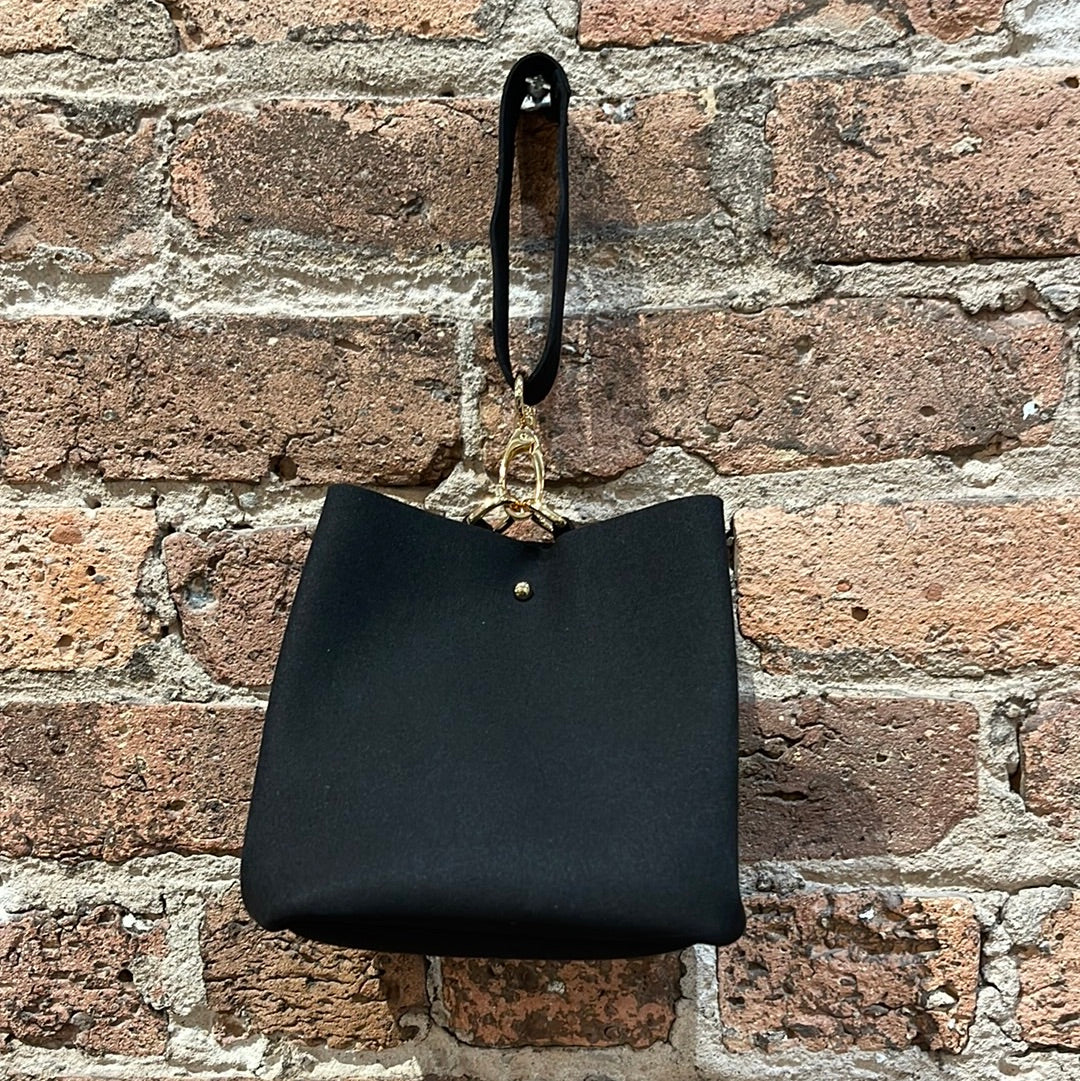 ALL BLACK Wristlet