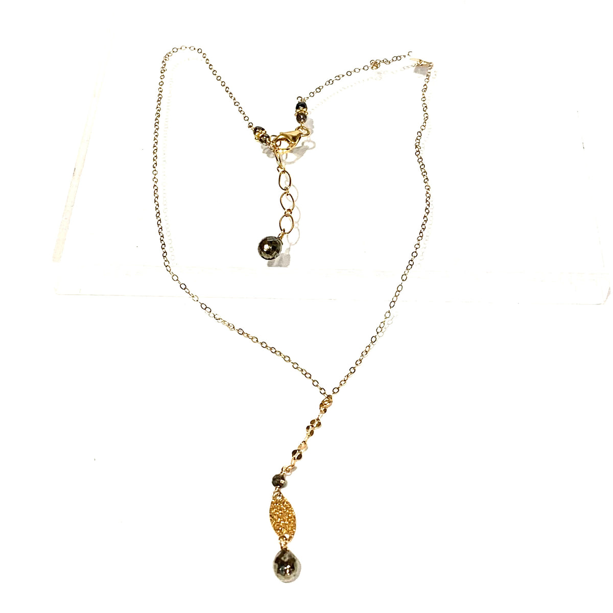 Avaasi Necklace N 4274
