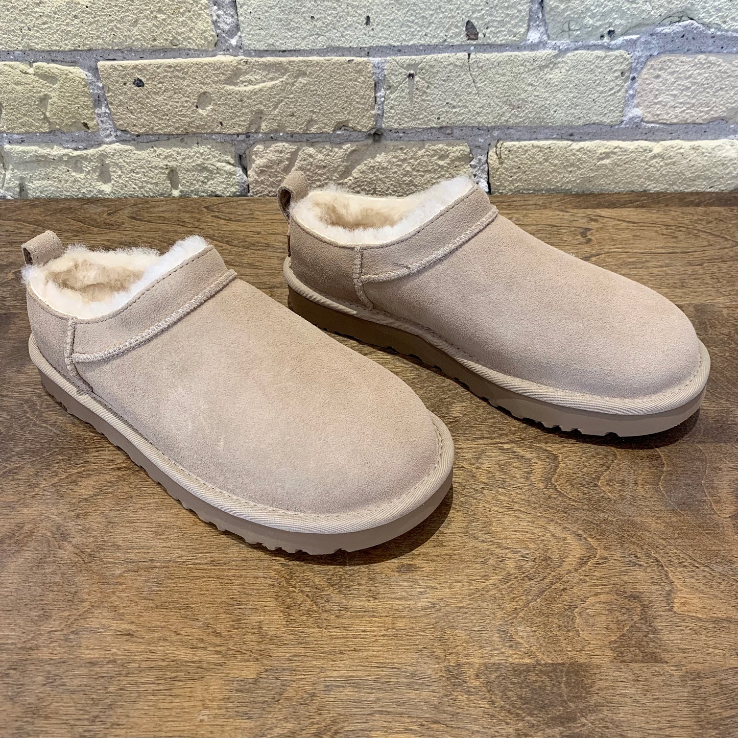 UGG Women's Classic Micro Clog