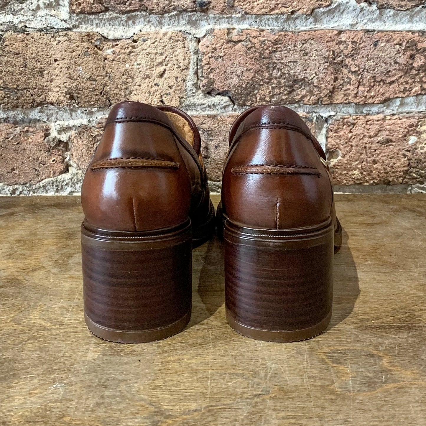 Pikolinos Huesca Heeled Leather Loafers