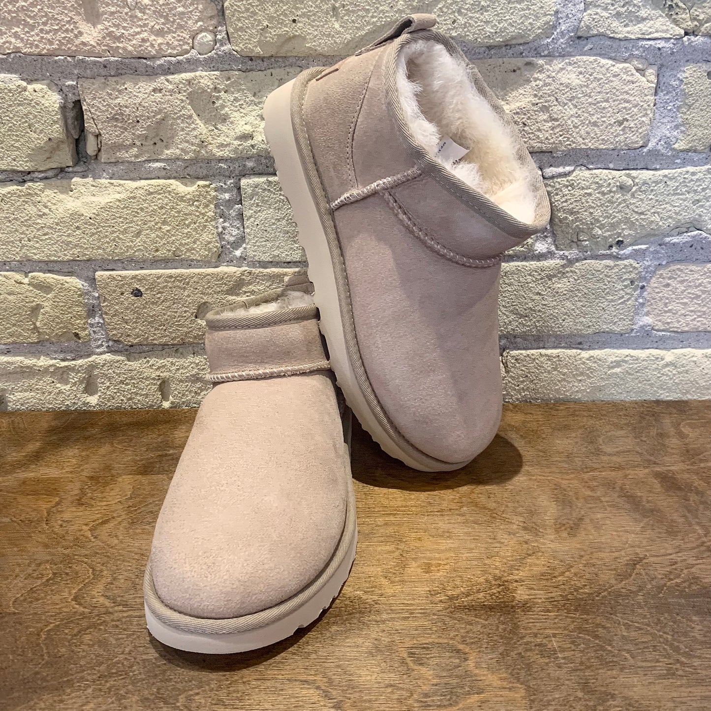 UGG Women's Classic Ultra Mini