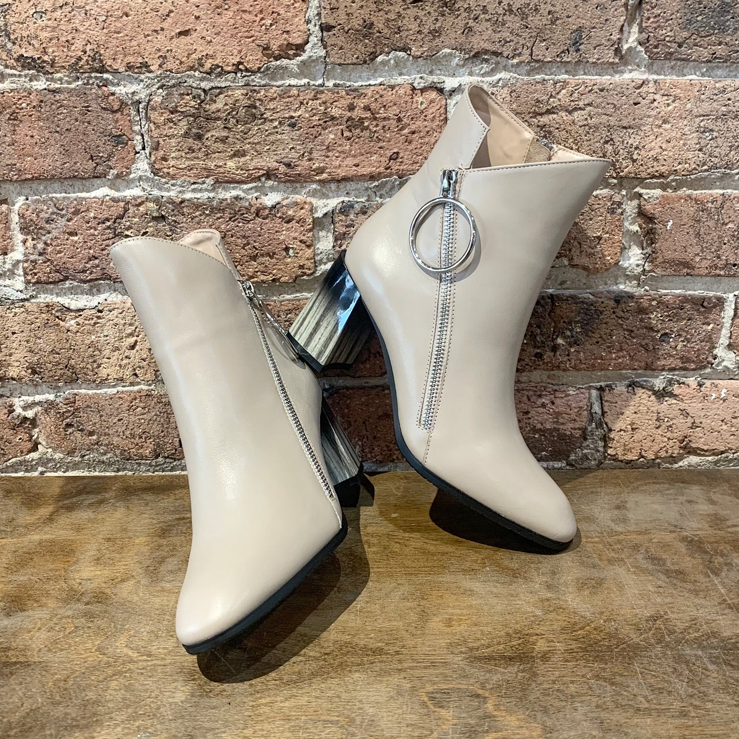 Azura Fabulosa Booties