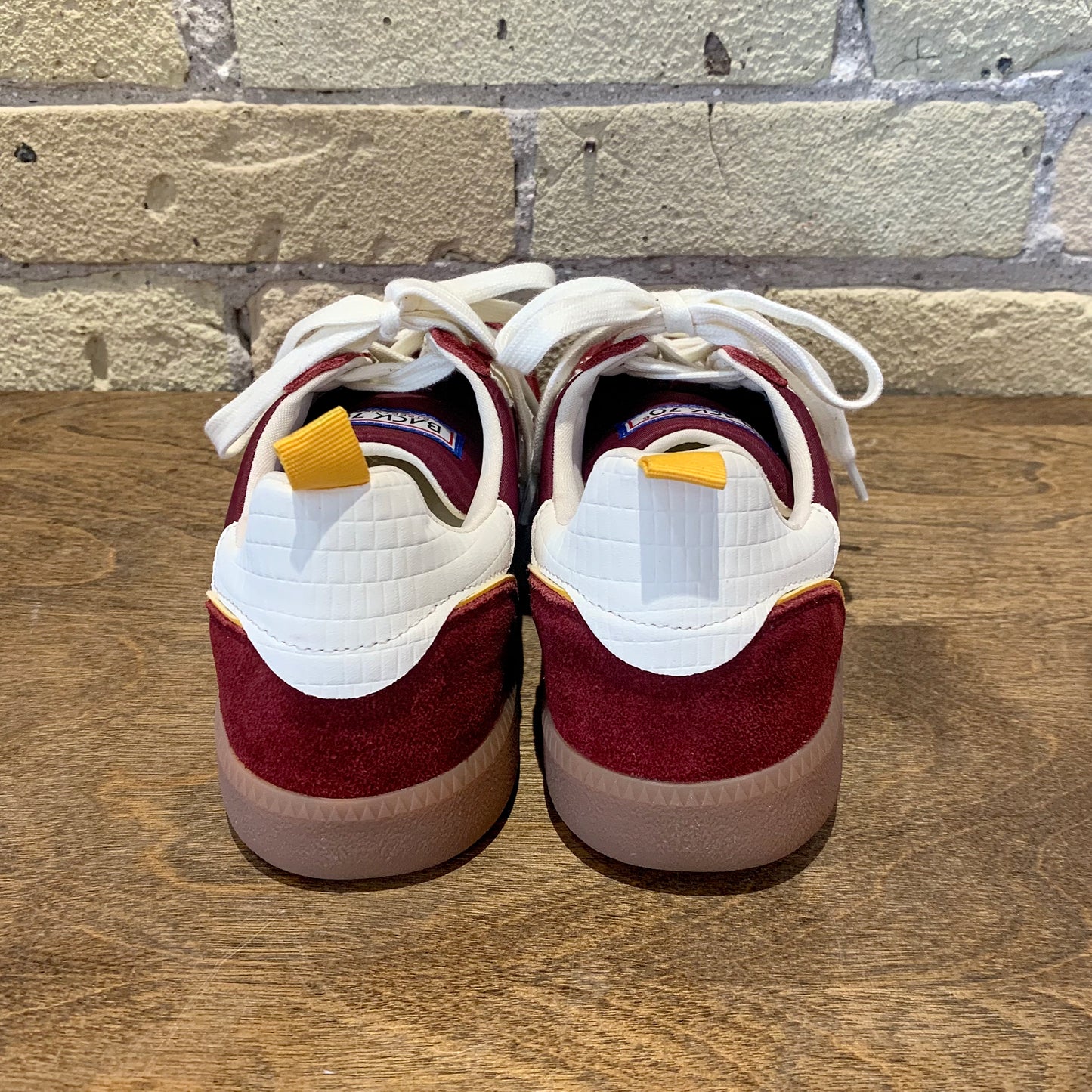 BACK 70 Ghost N Wine Yellow Milk