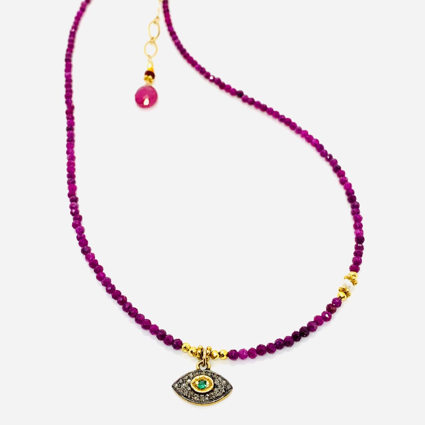 Avaasi Necklace N 4068