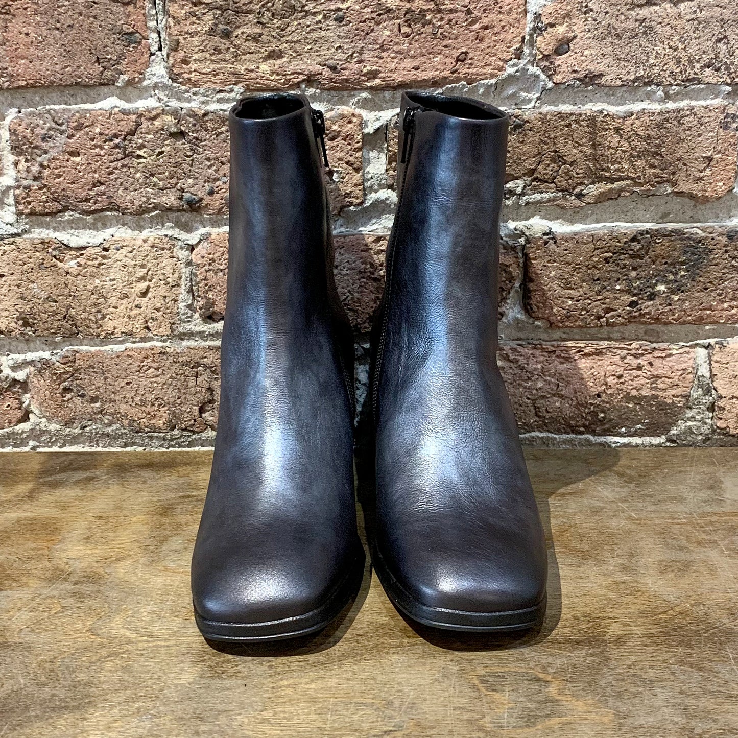 35.690.69 Cassandra Ankle Boot
