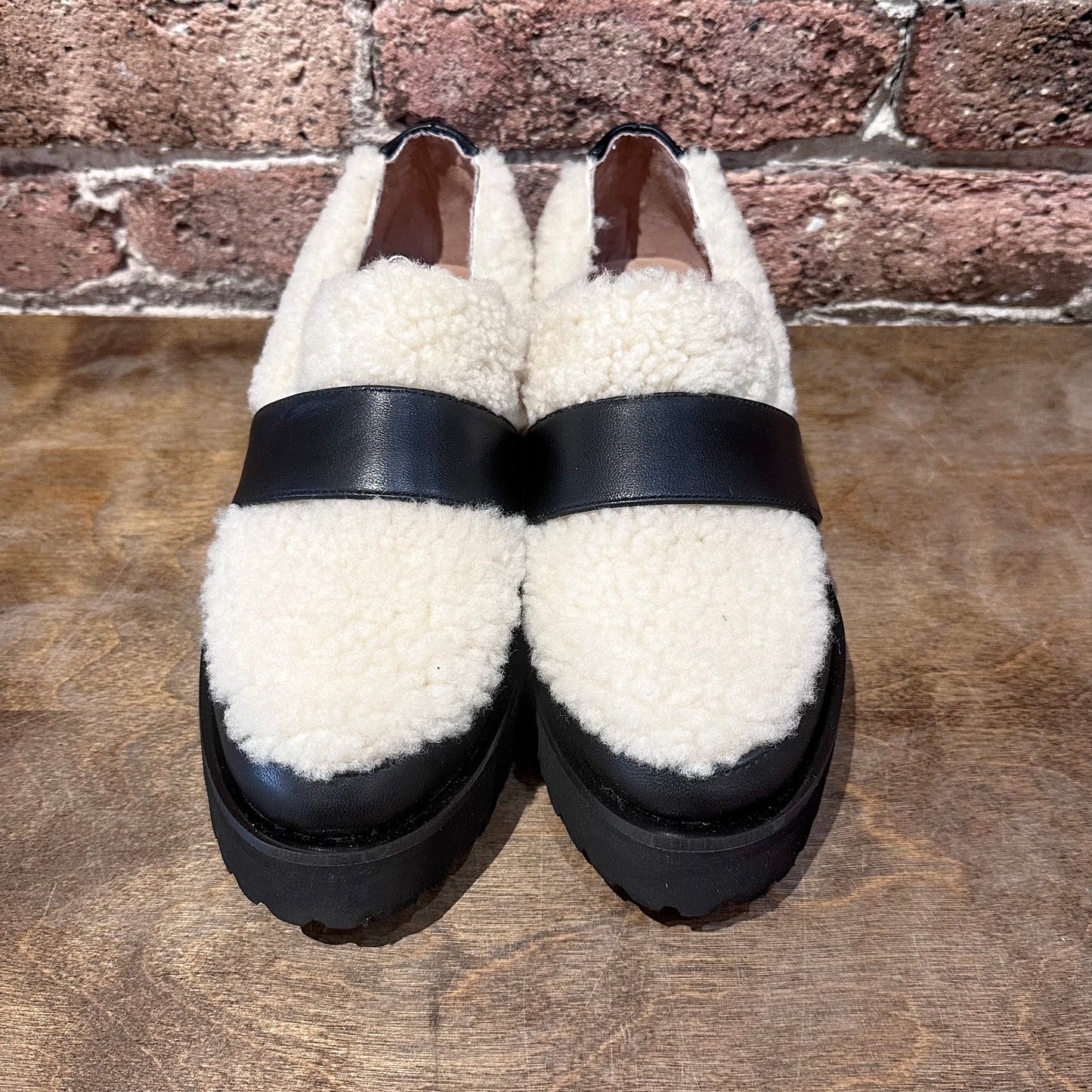 ALL BLACK Sherpa Loafer