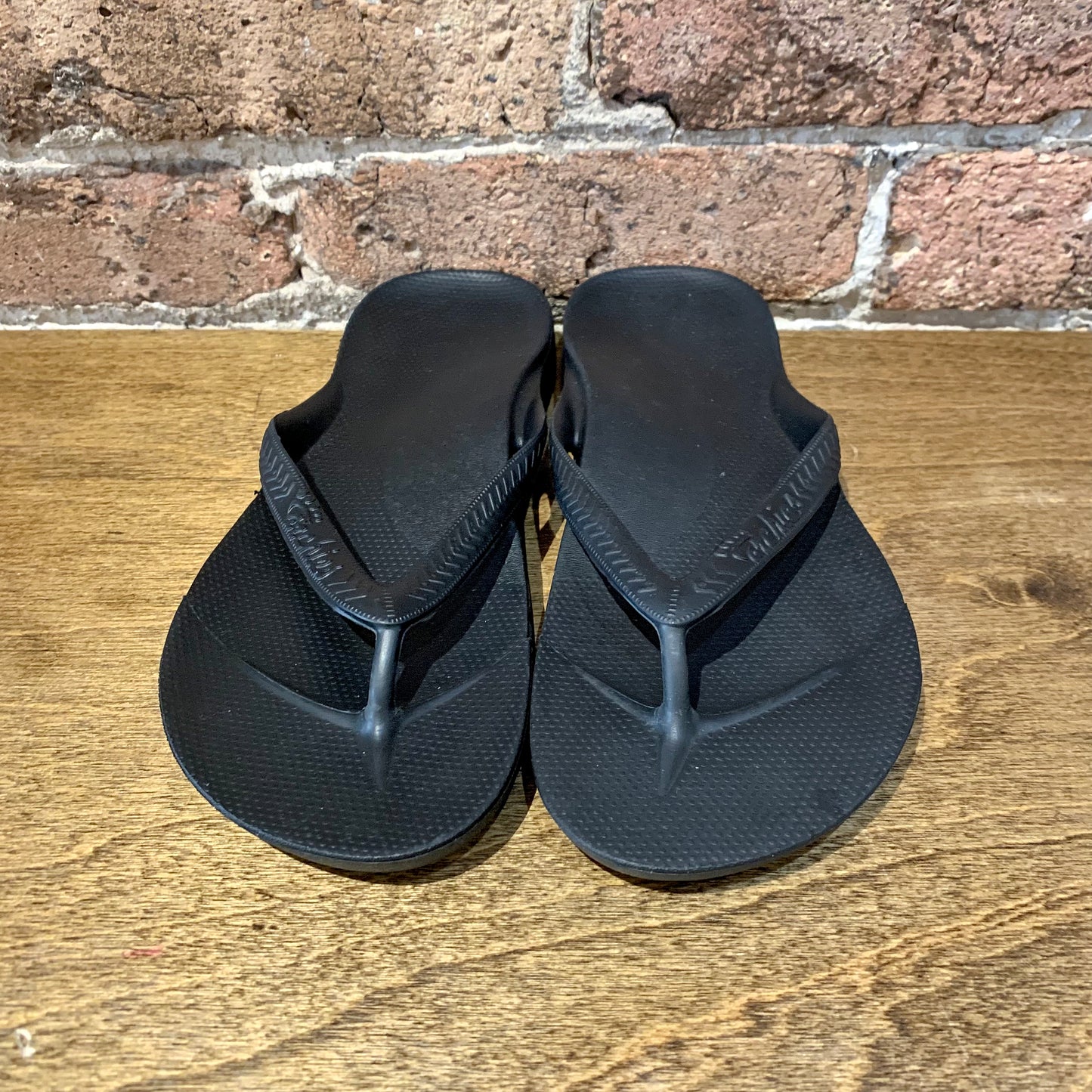 Archies Black - Arch Support Flip Flops