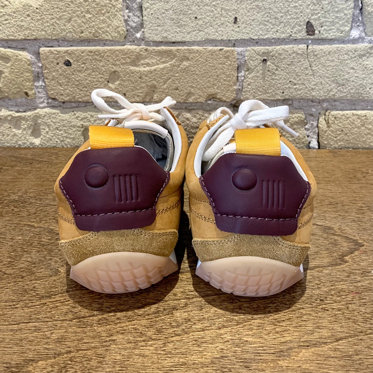 Oncept Stockholm Caramel