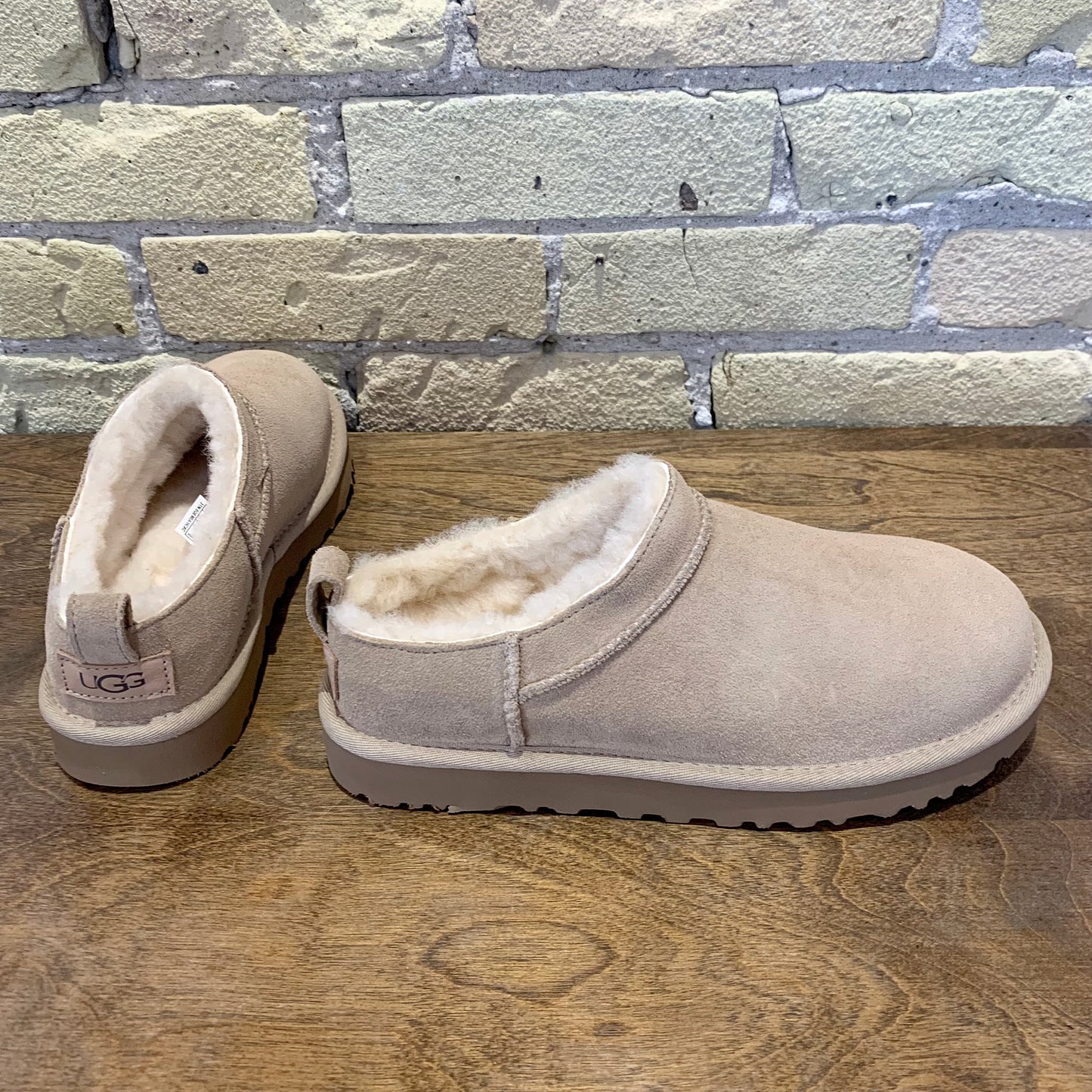 UGG Women's Classic Micro Clog
