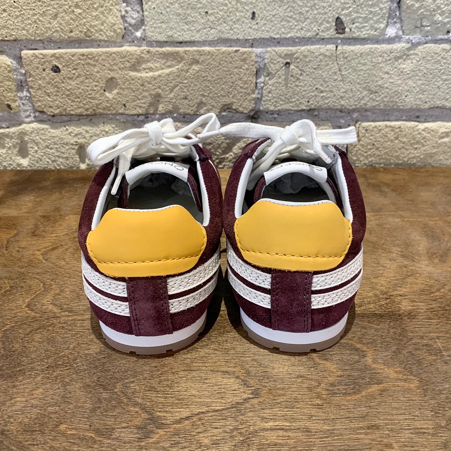 Oncept Essex Royal Burgundy
