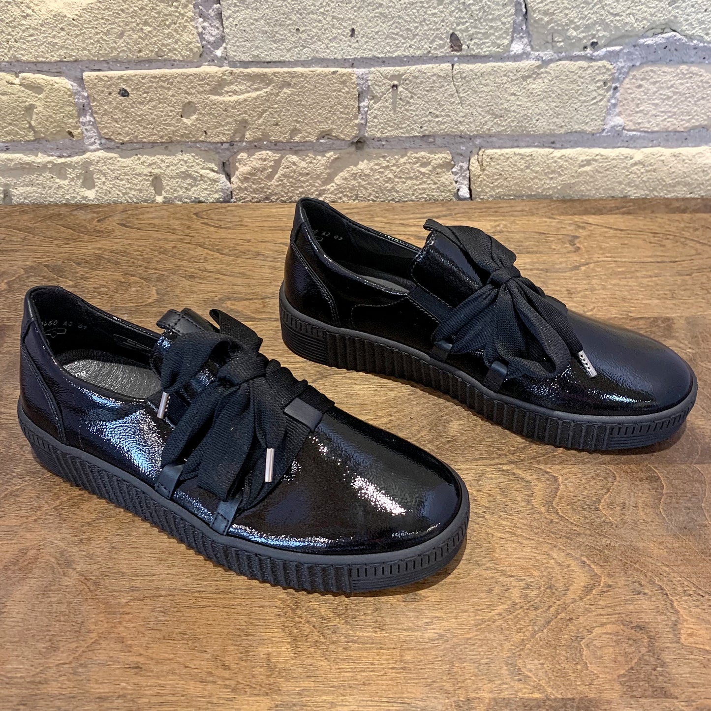 Gabor 73.333.97 Bow Sneaker Patent
