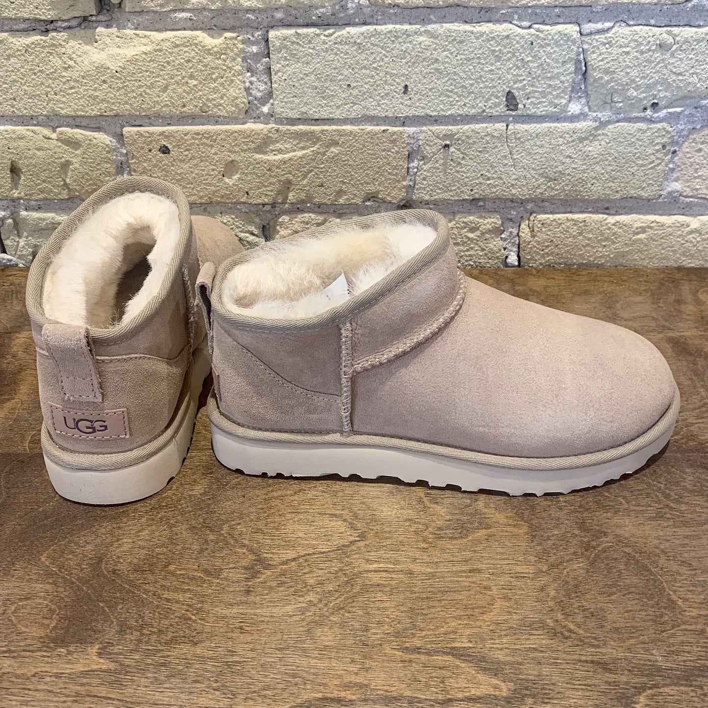 UGG Women's Classic Ultra Mini