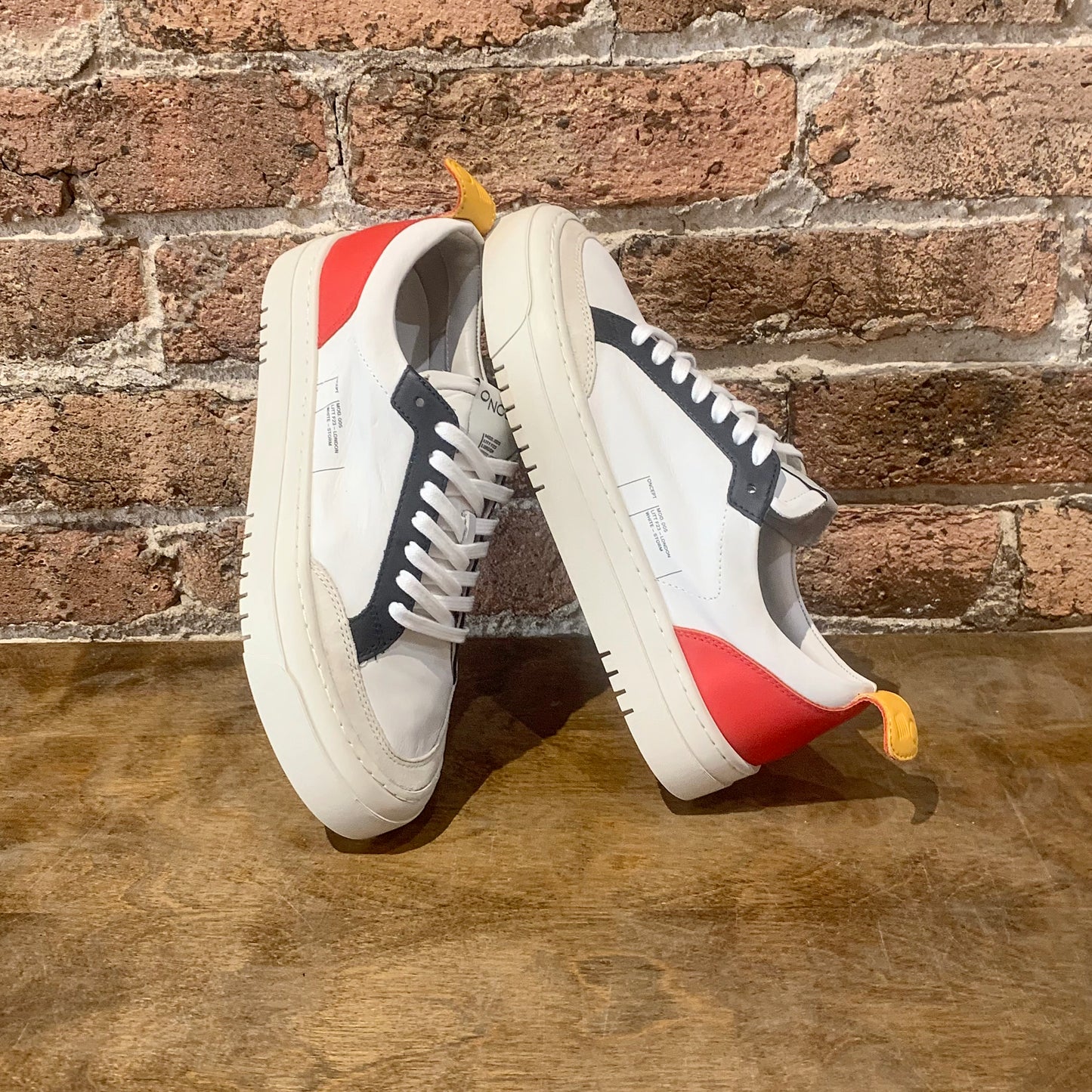 Oncept London White - Storm