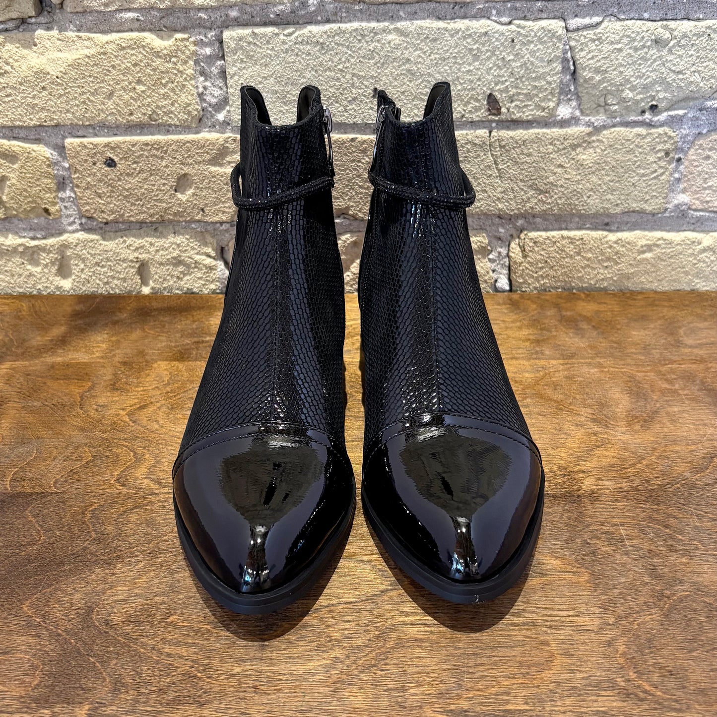 Azura SHELBI Boots