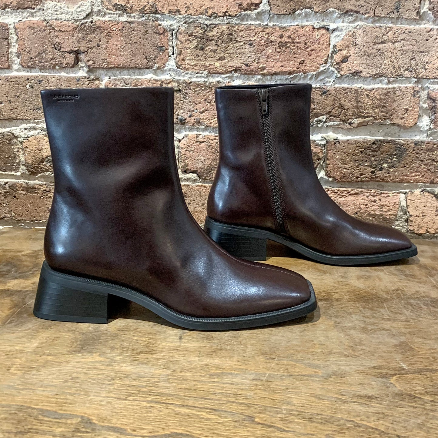 Vagabond Blanca Chocolate Boot