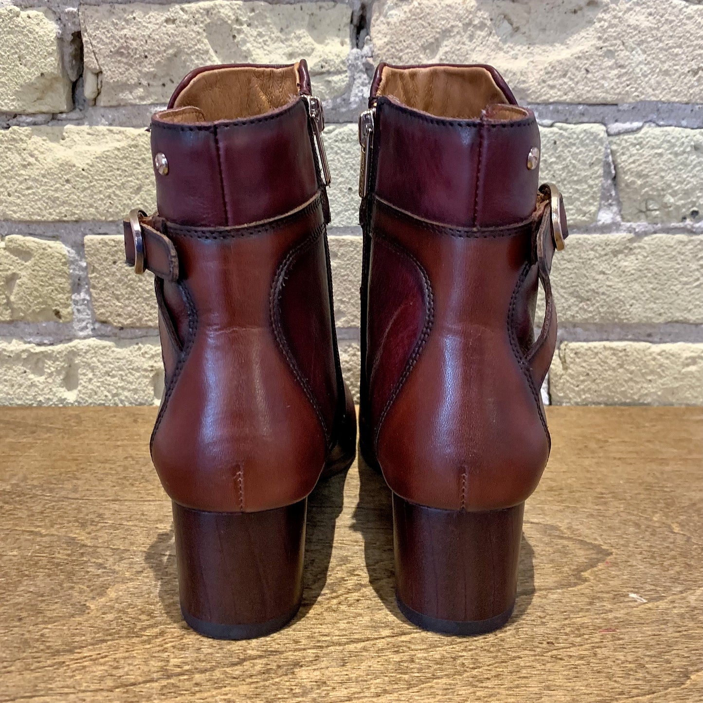 Pikolinos Calafat Ankle Boot Garnet