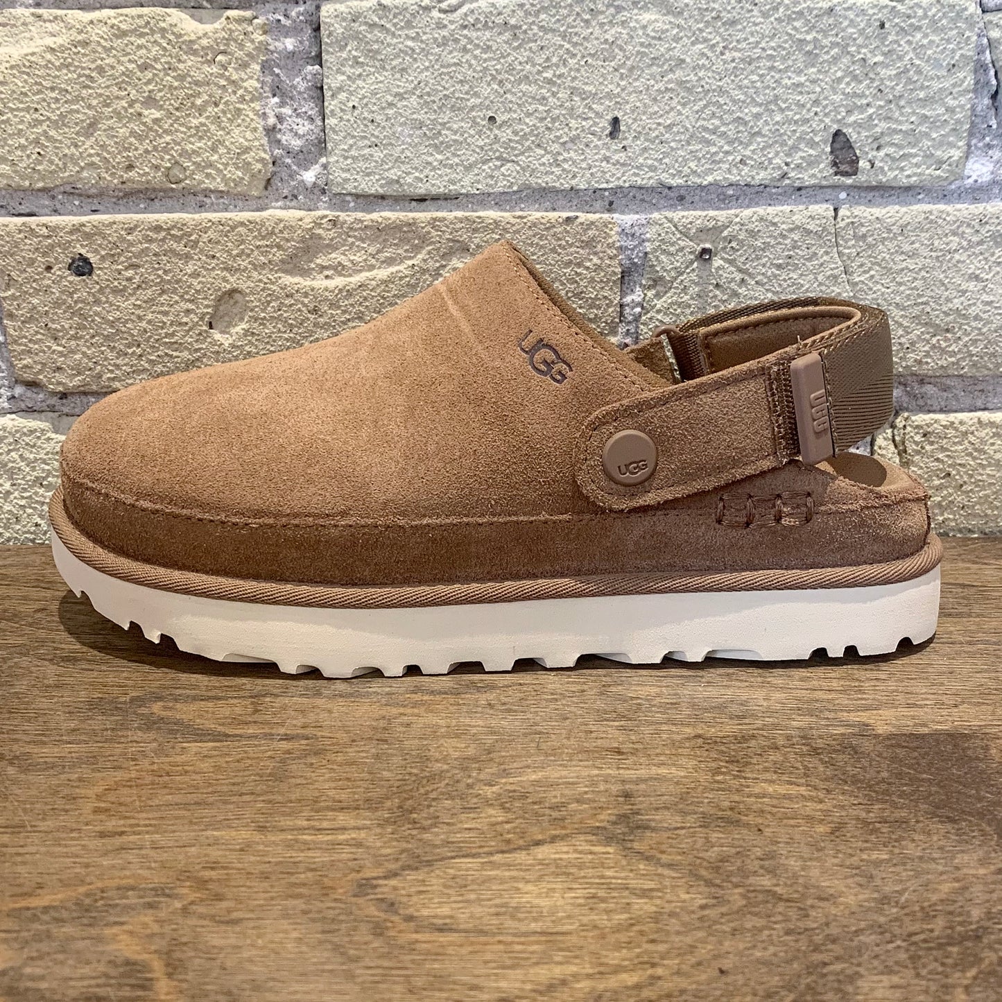 UGG Women's Goldenstar Clog