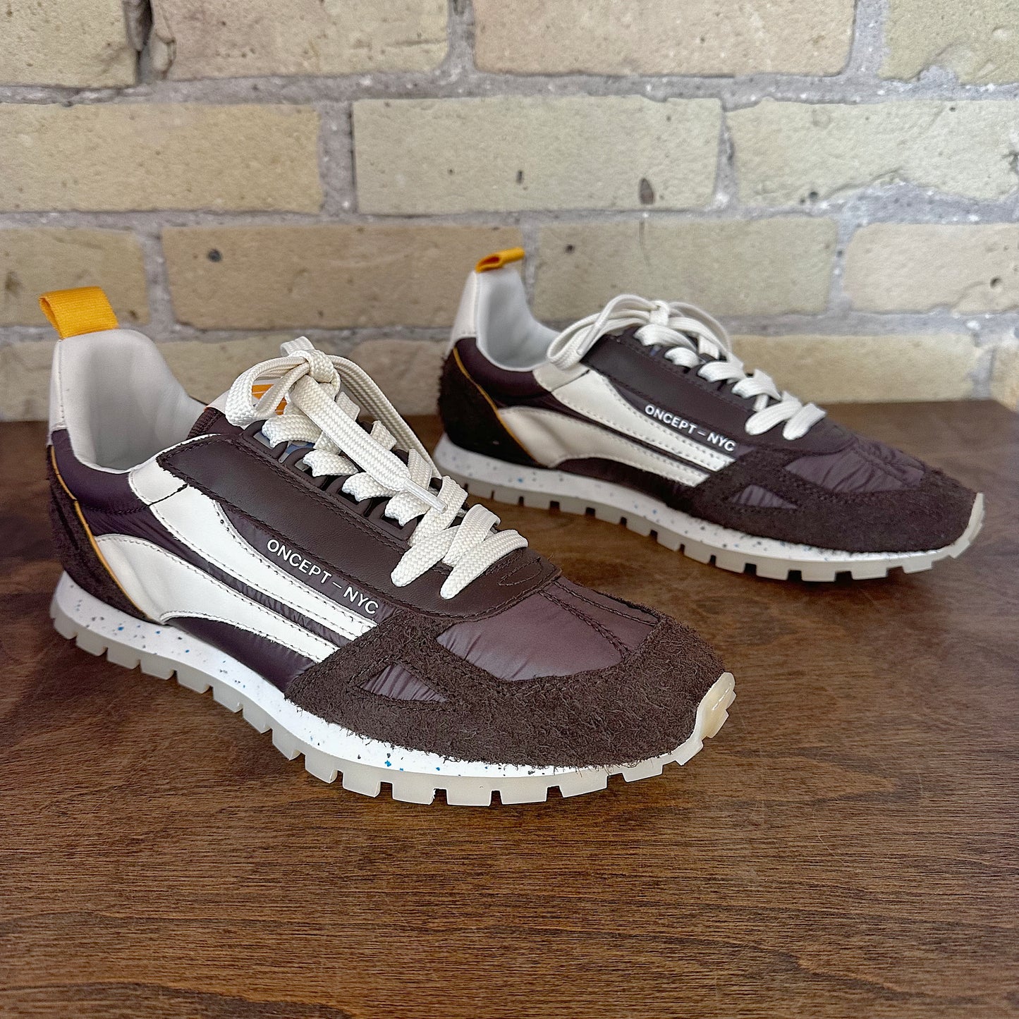 Oncept Toronto Sneaker Espresso