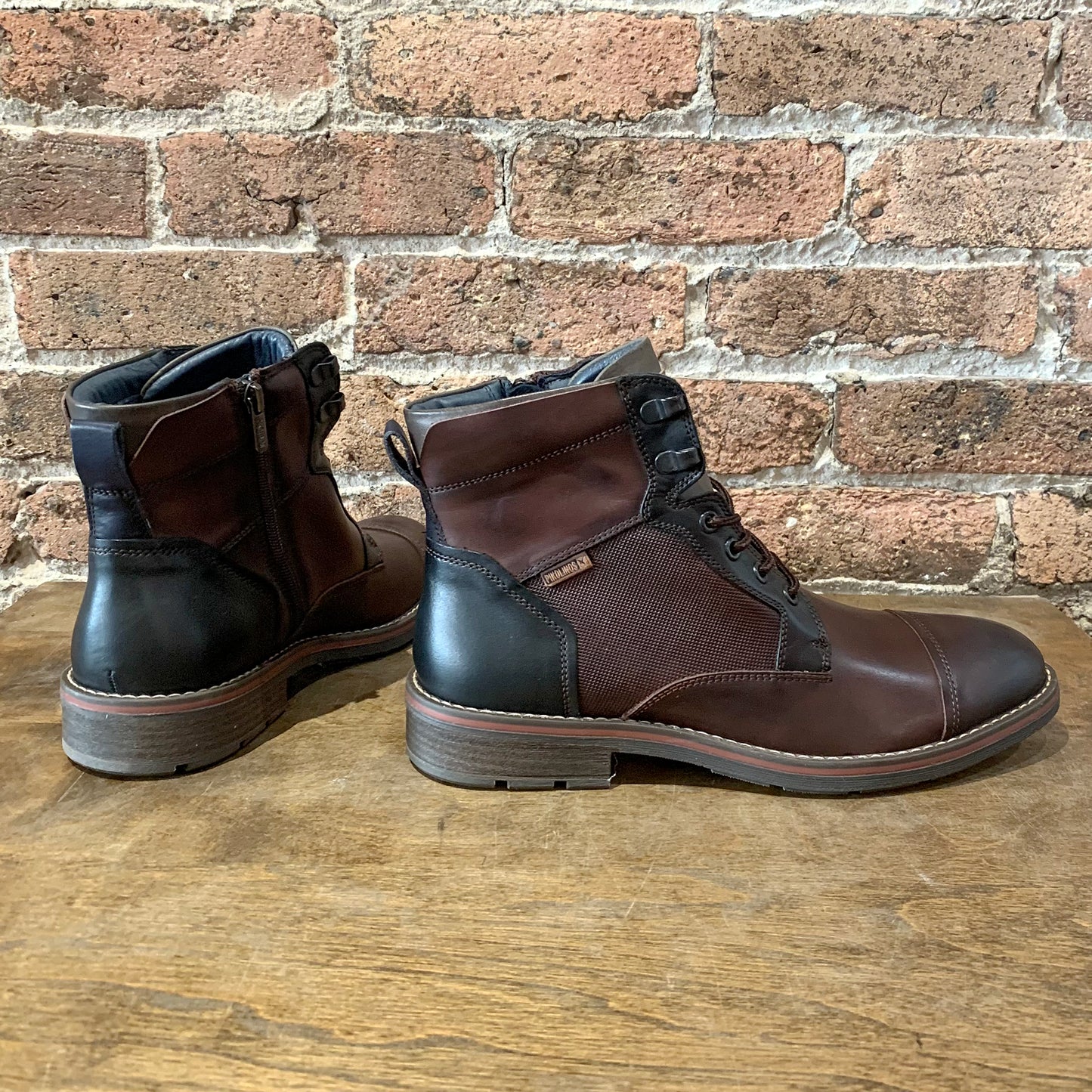 Pikolinos York Lace Up Boot Olmo