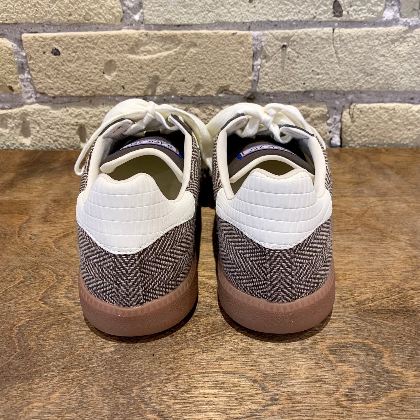 BACK 70 Cloud F Coffee Milk