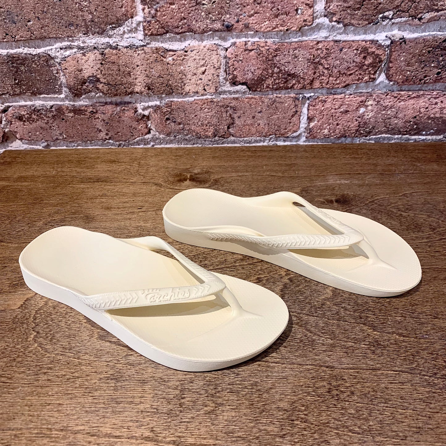 Archies Lemon - Arch Support Flip Flops