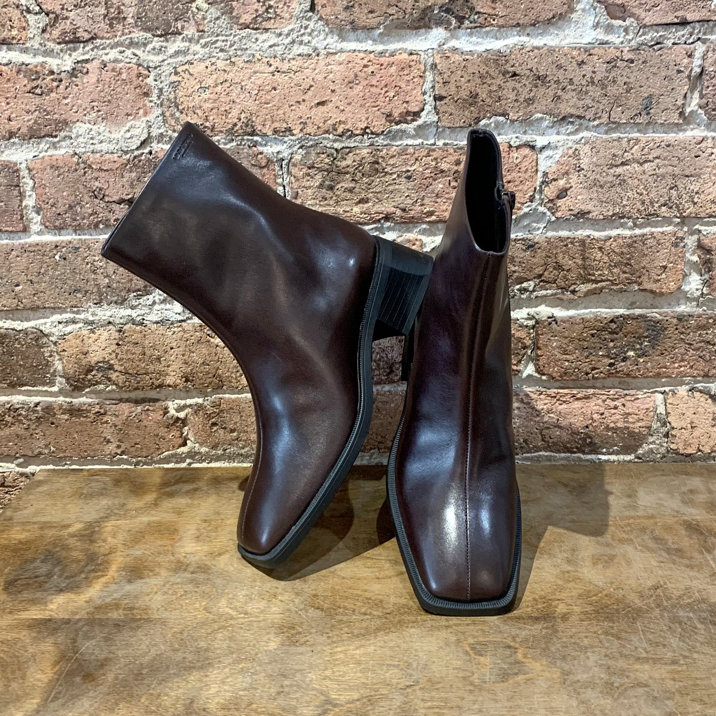 Vagabond Blanca Chocolate Boot