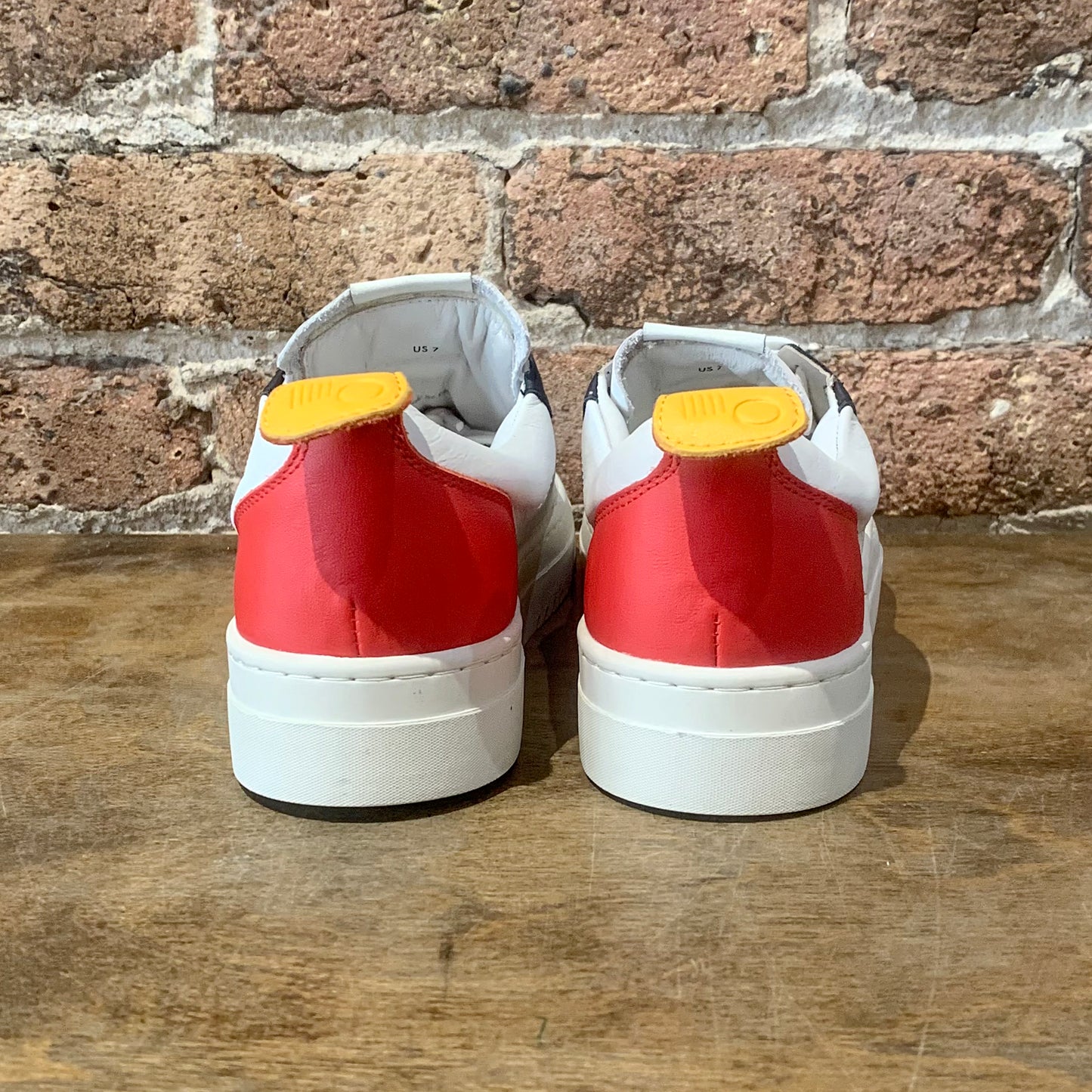 Oncept London White - Storm