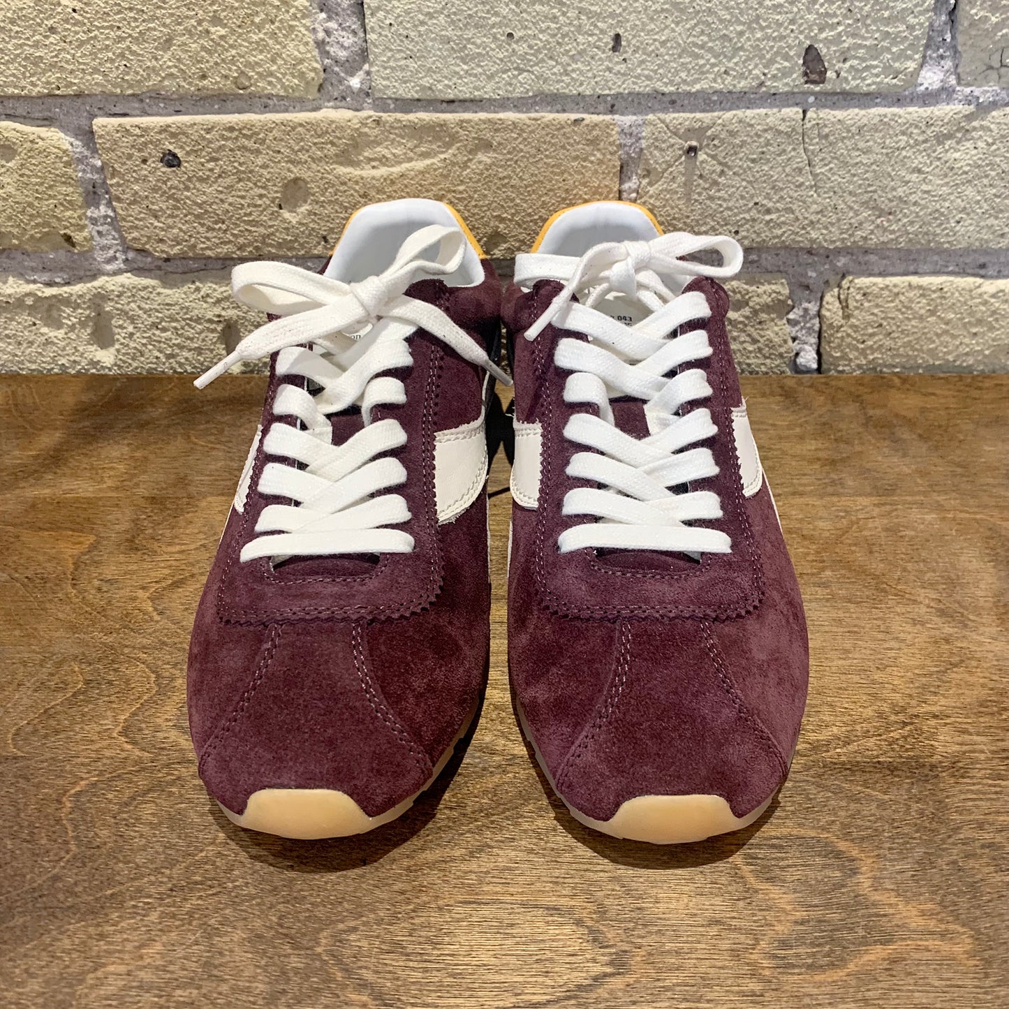 Oncept Essex Royal Burgundy