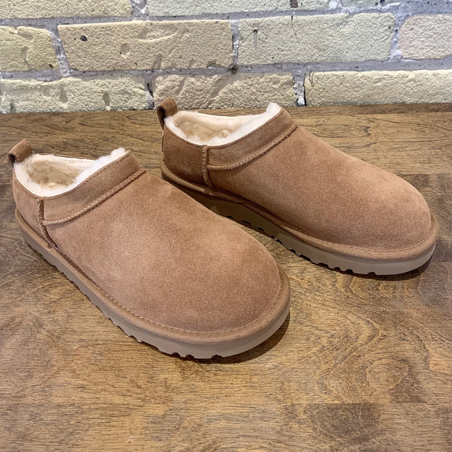 UGG Women's Classic Micro Clog