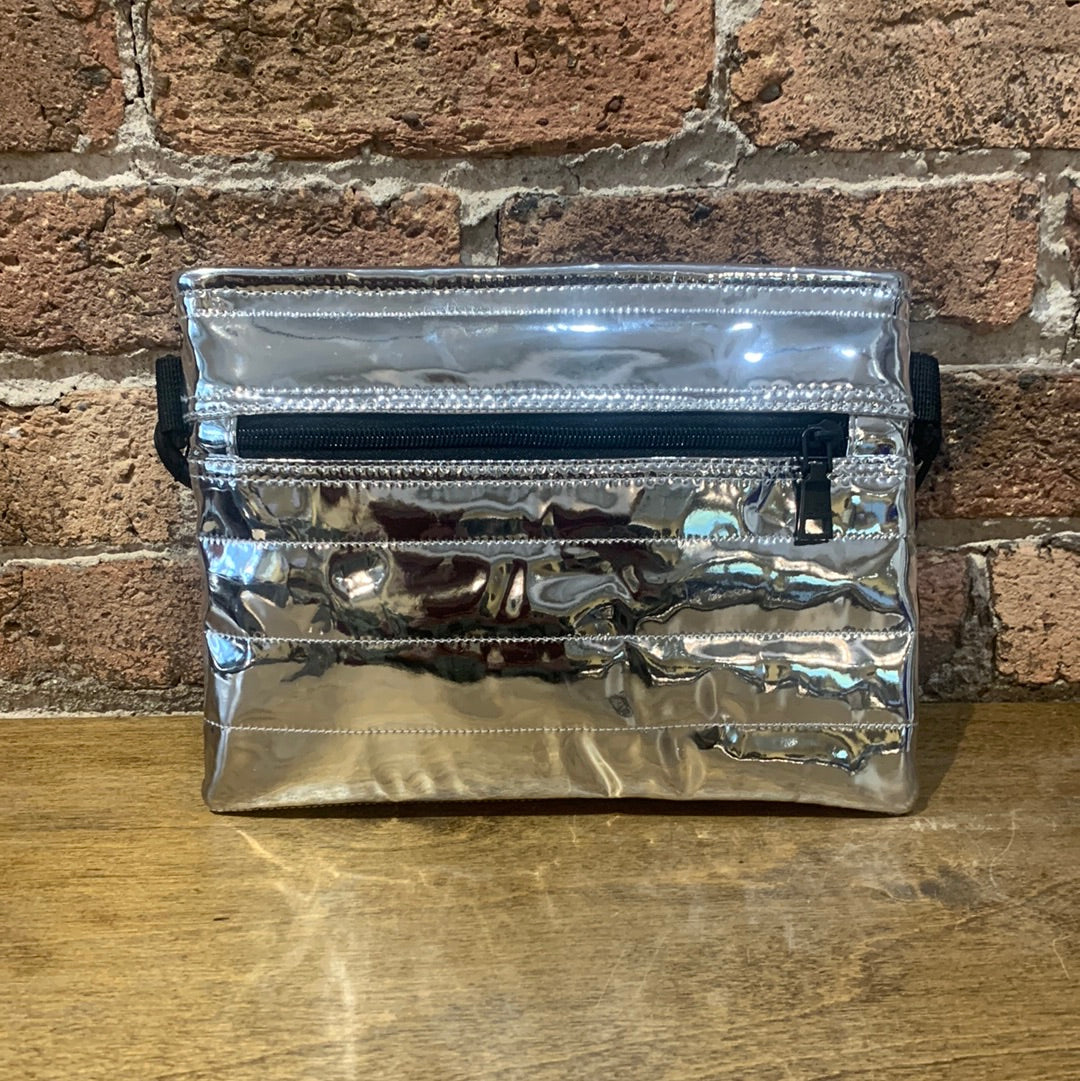 DOWNTOWN CROSSBODY BAG