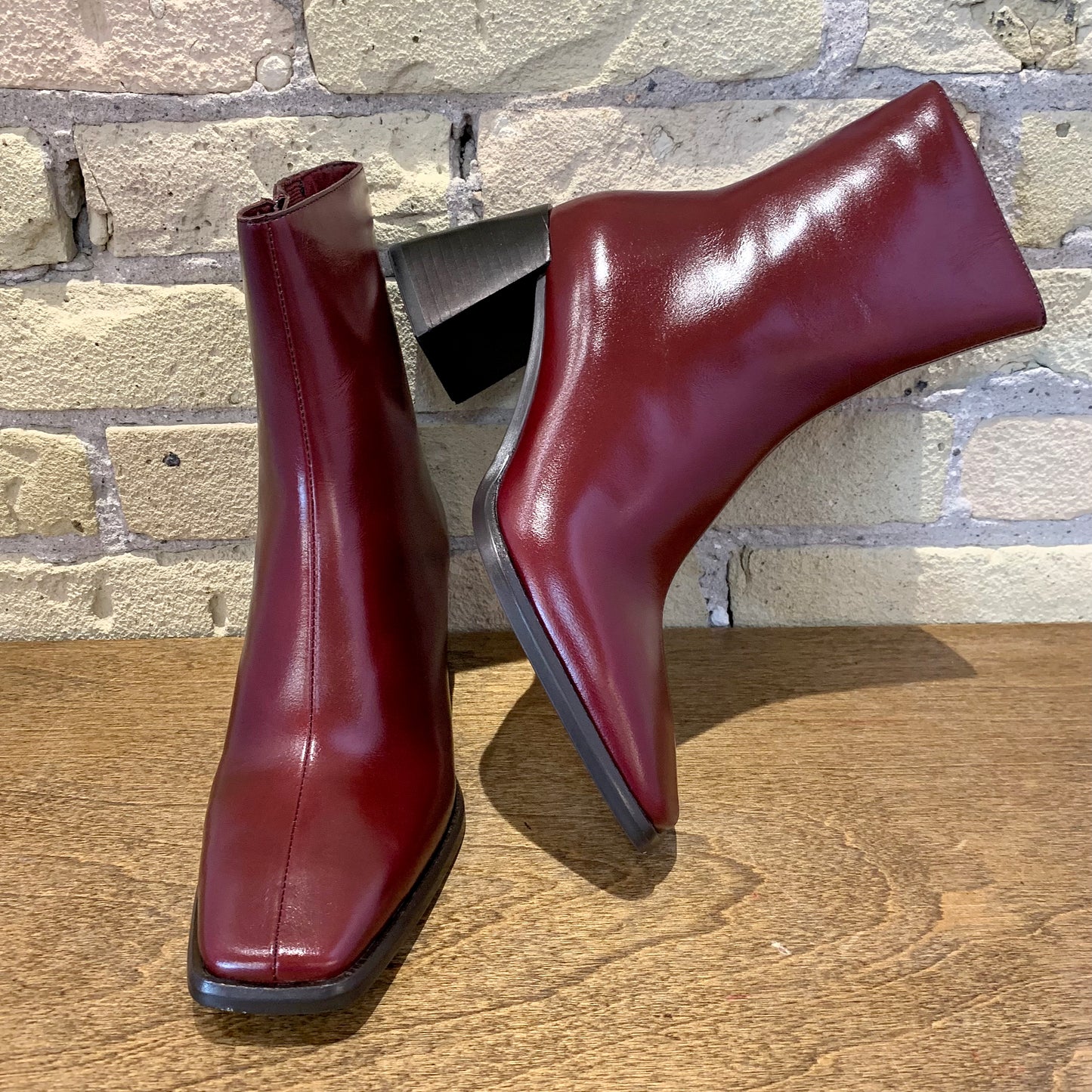 Jeffrey Campbell Sherpal-2