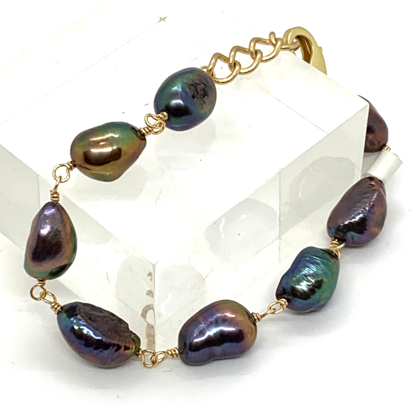 Avaasi Bracelet B 1324