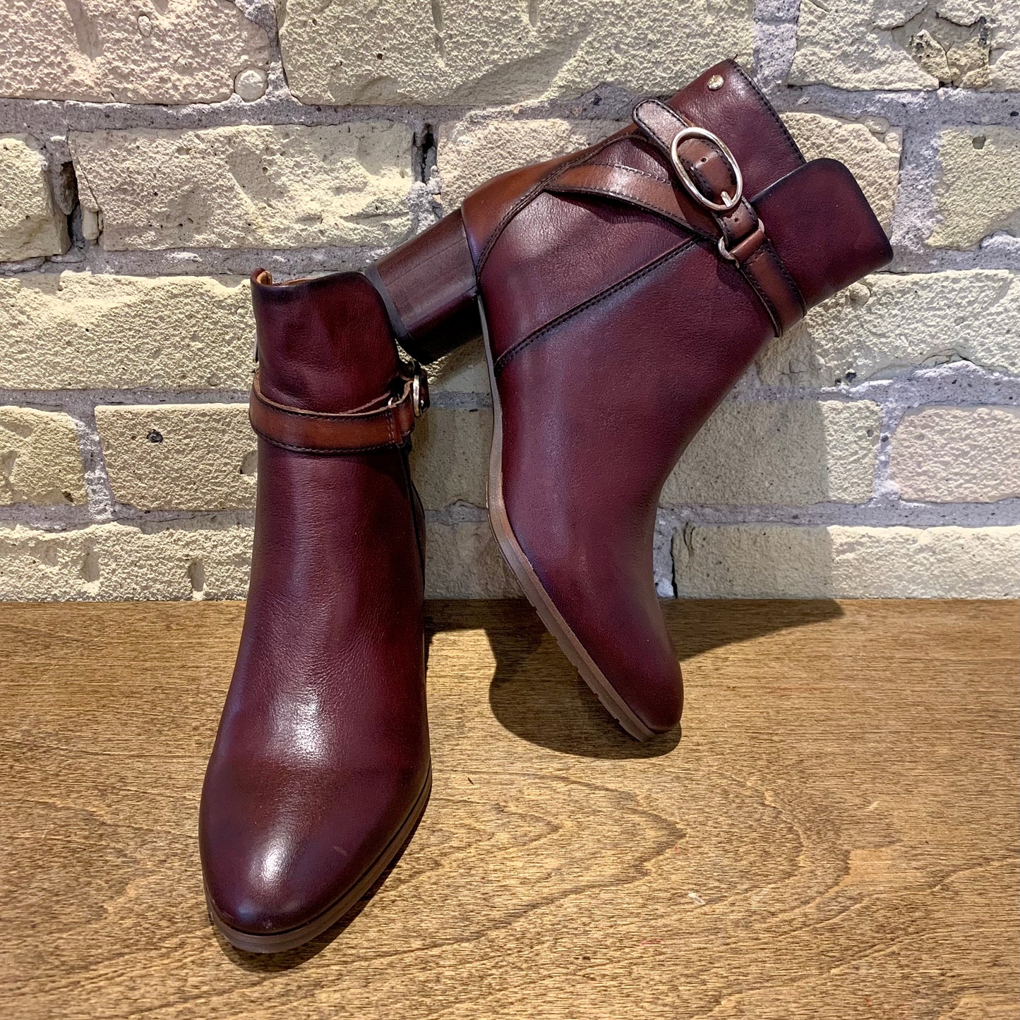 Pikolinos Calafat Ankle Boot Garnet
