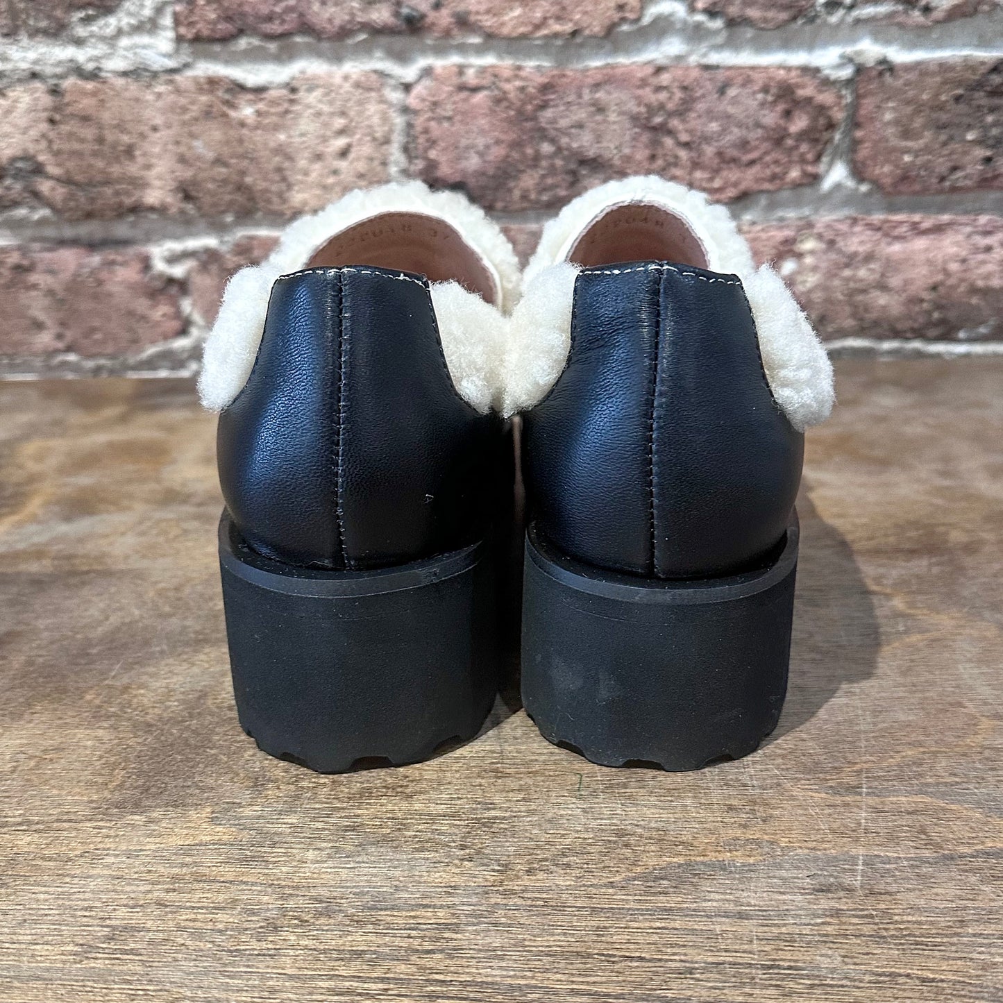 ALL BLACK Sherpa Loafer