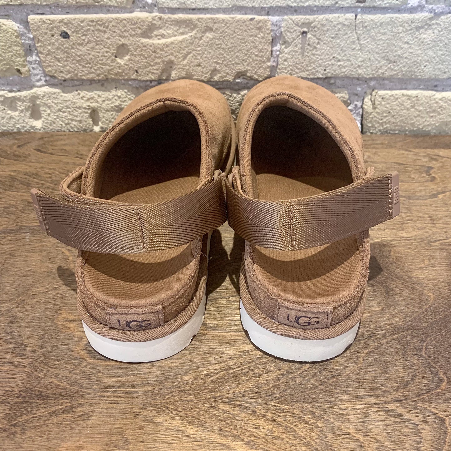 UGG Women's Goldenstar Clog