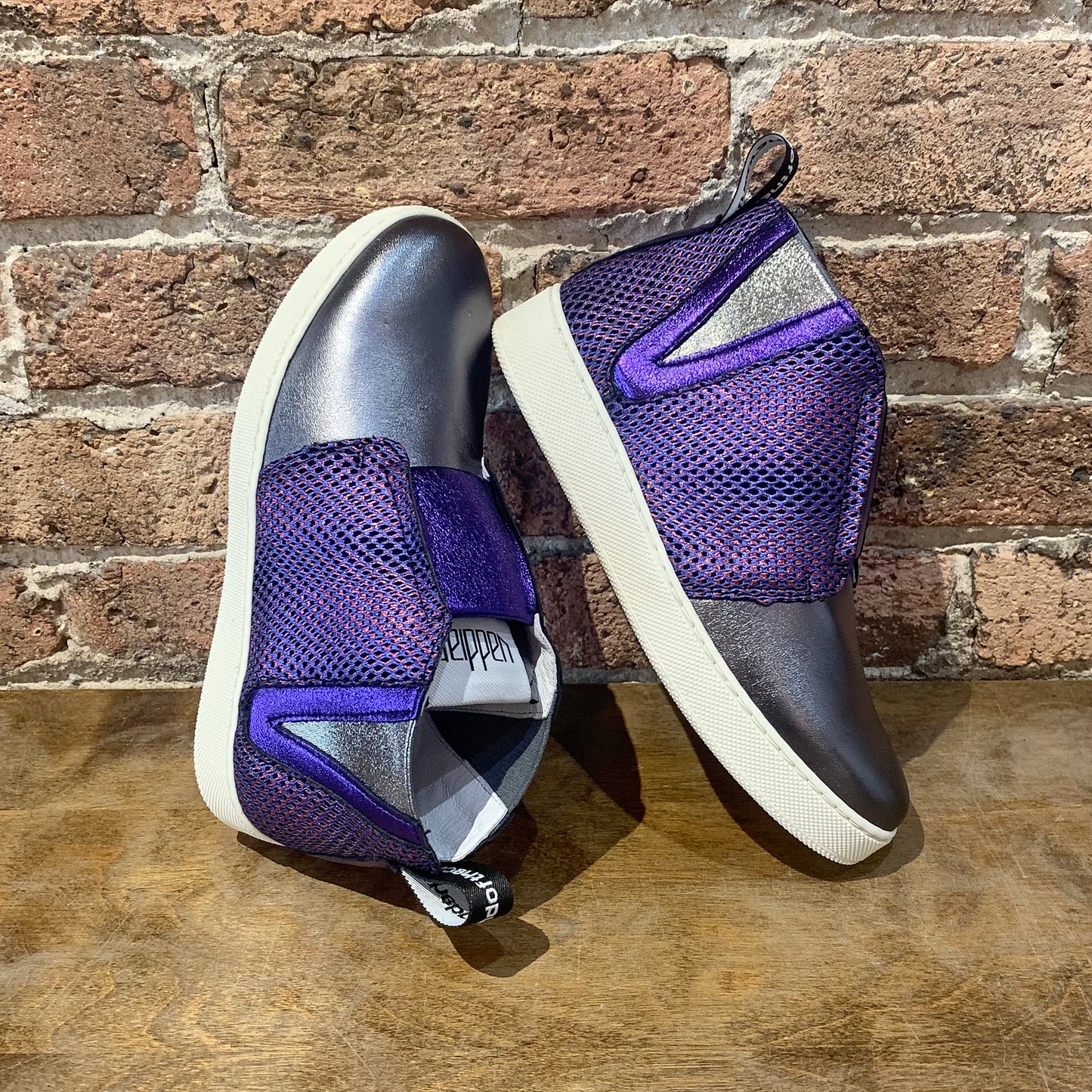 Vaddia Aust Hi Tops