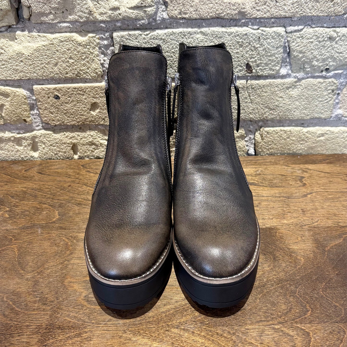 Silent D Nene Smokey Black