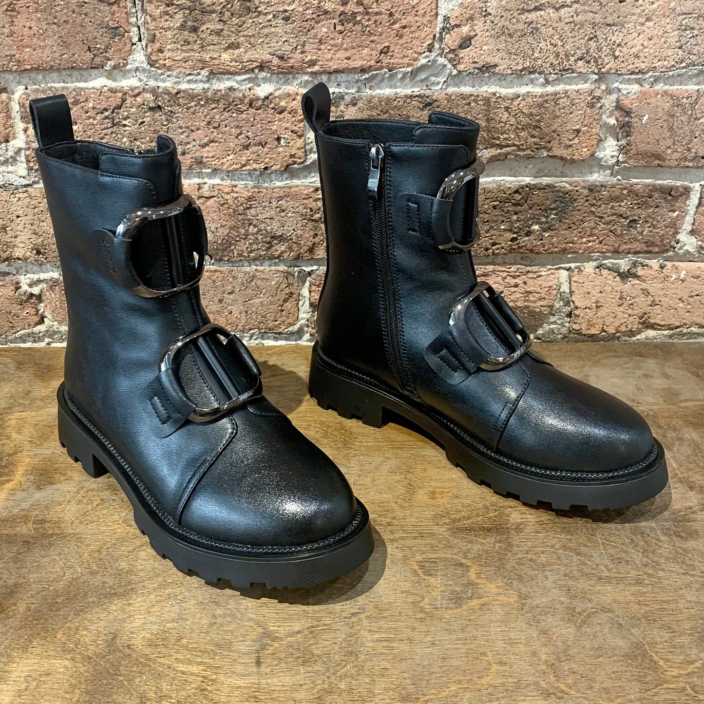 Azura Vivienne Boots