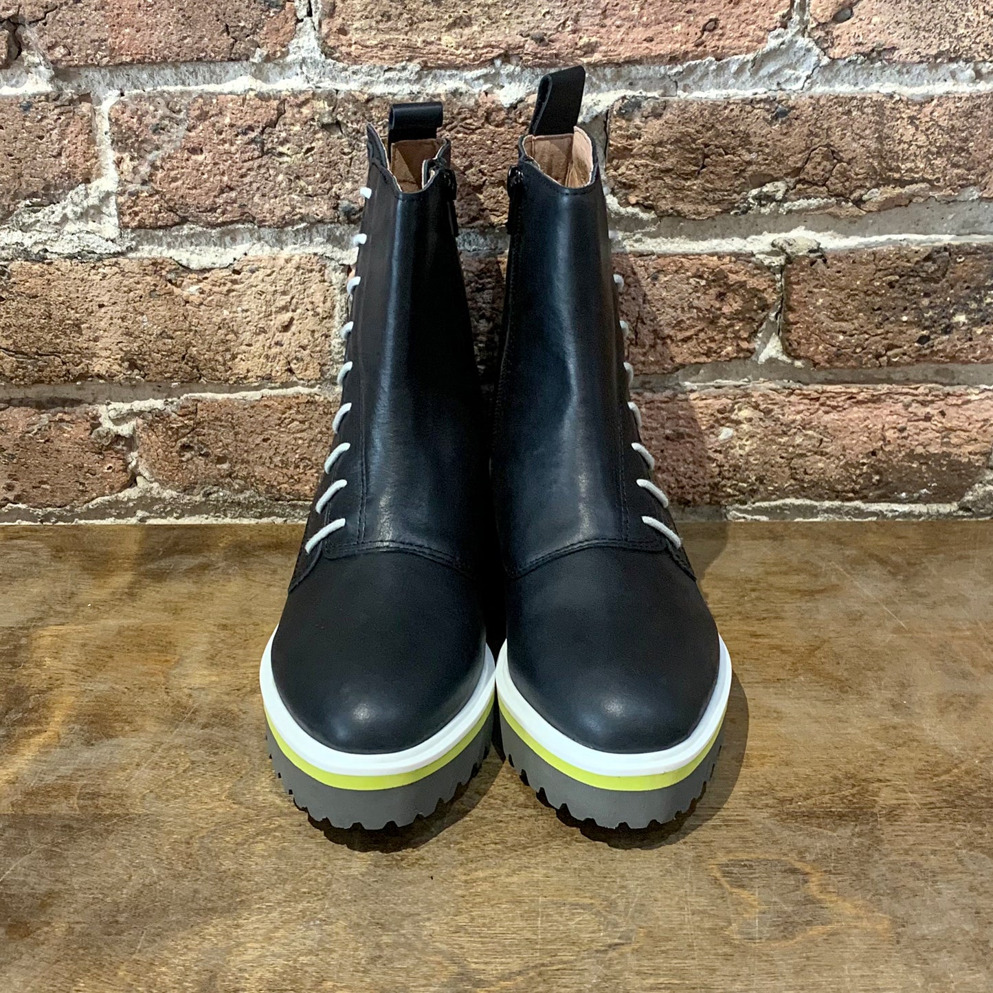 ALL BLACK Side Cord Bootie