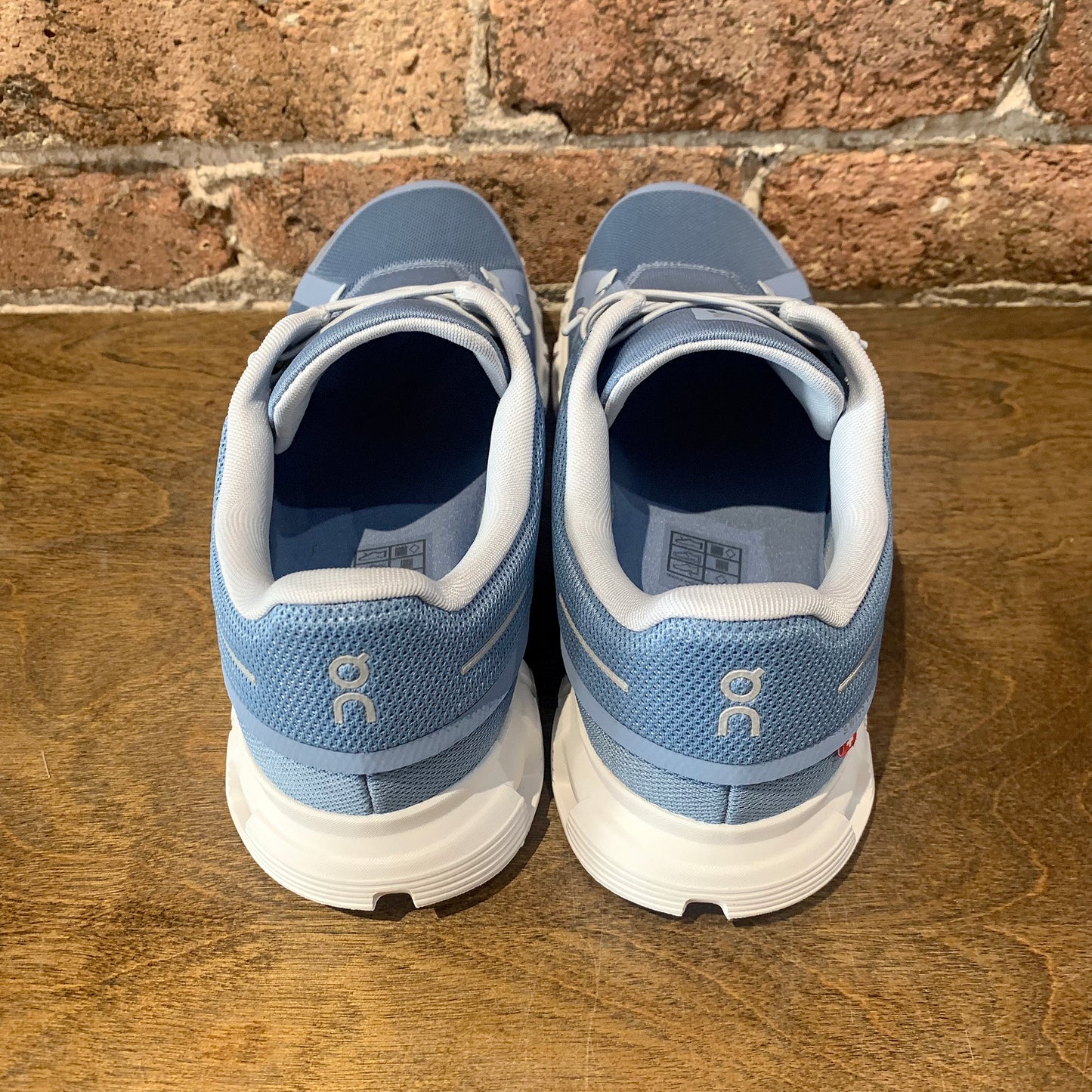 Cloud 6 Men's Chambray | White
