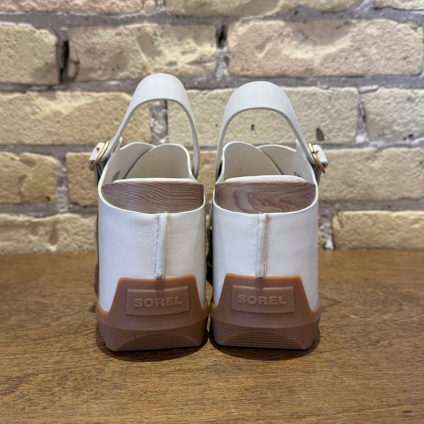 Roam'n™ Rise Heel Sandal Chalk/Gum - shoostore