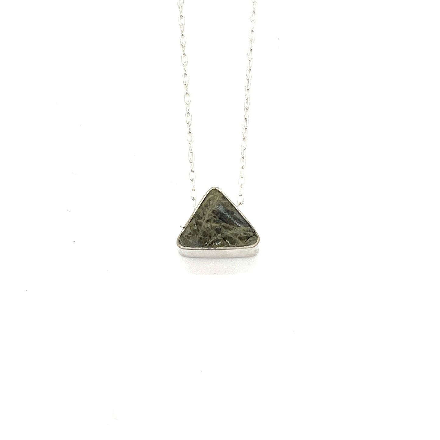 Effortless Triangle Concrete/ Alligator Necklace Olive