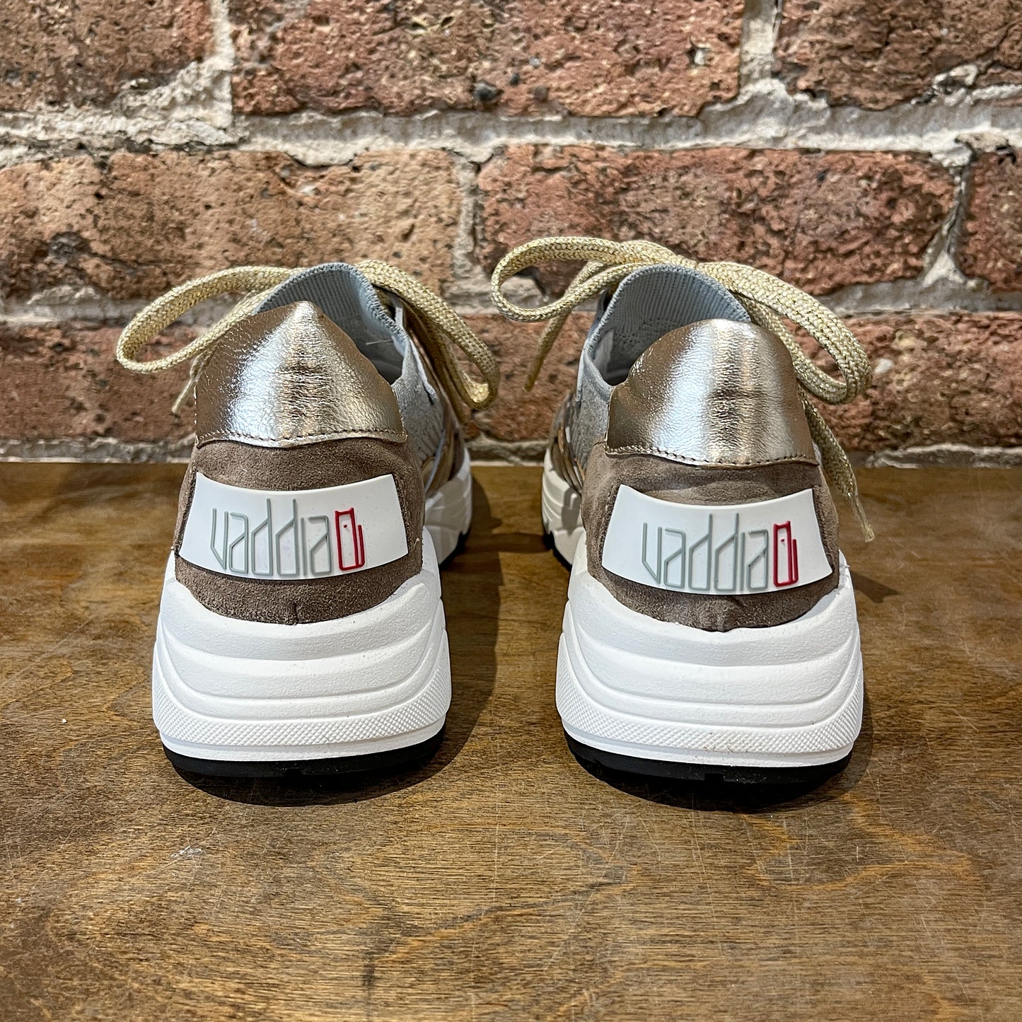 Vaddia Bookie Sneakers