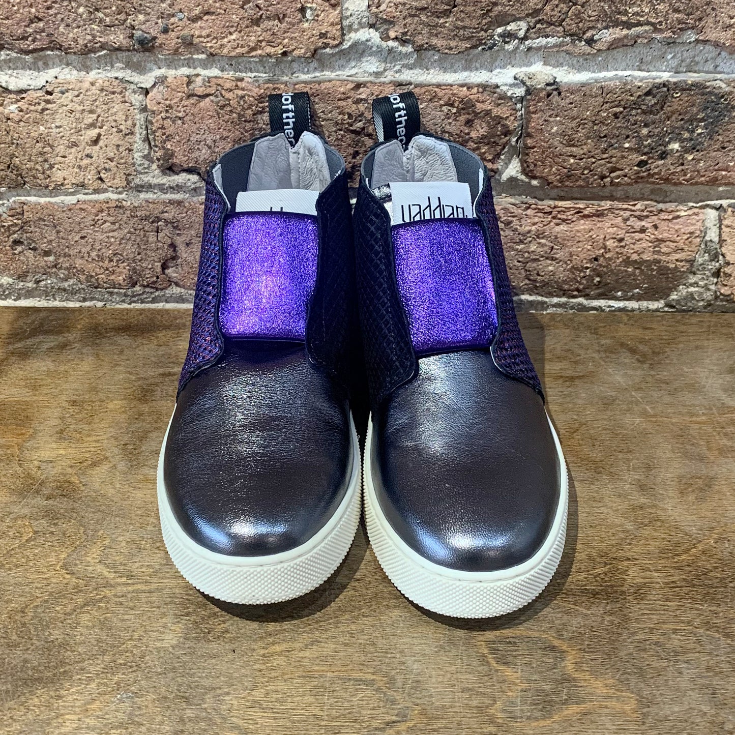 Vaddia Aust Hi Tops