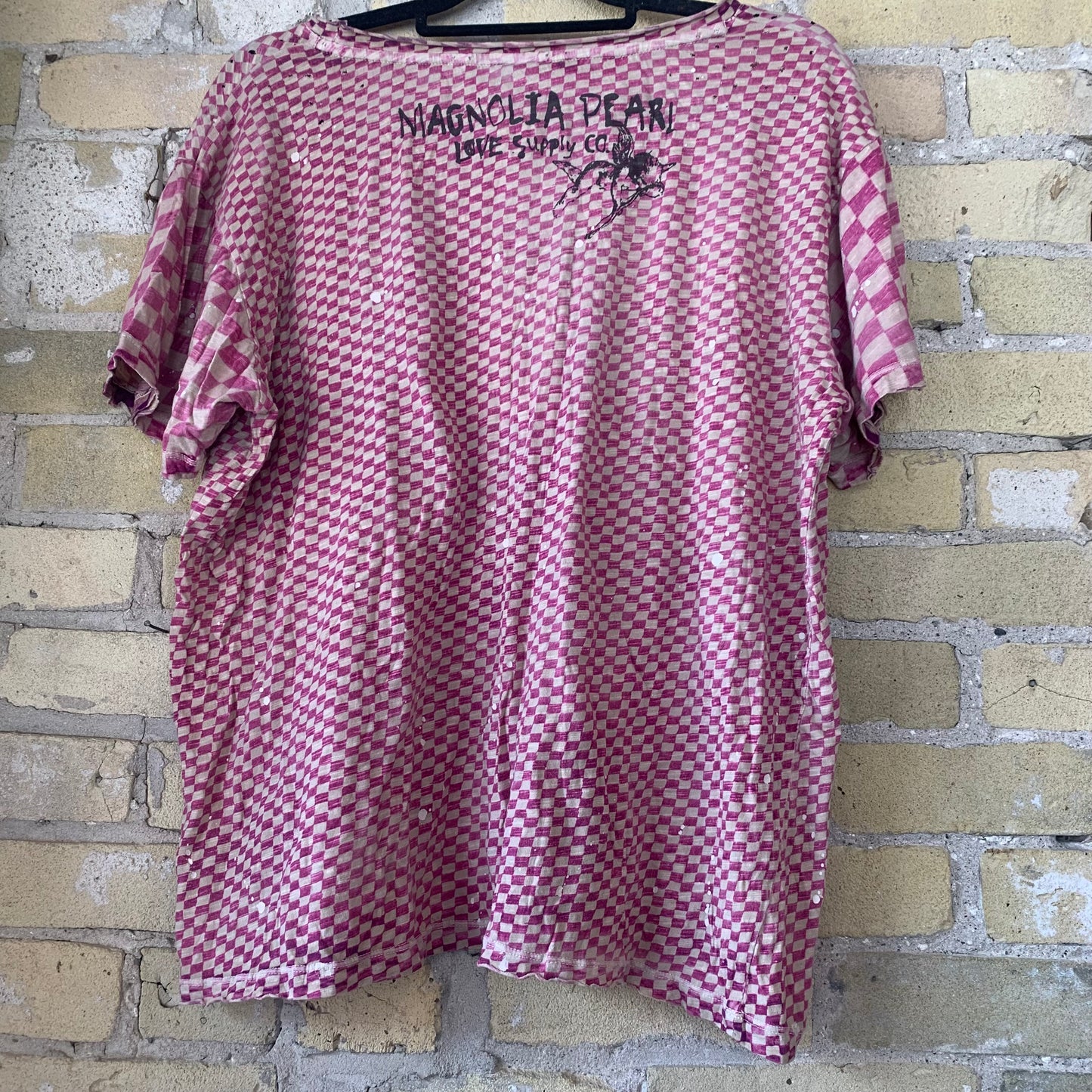 Magnolia Pearl Piecewise Pocket Tee in Too Sweet