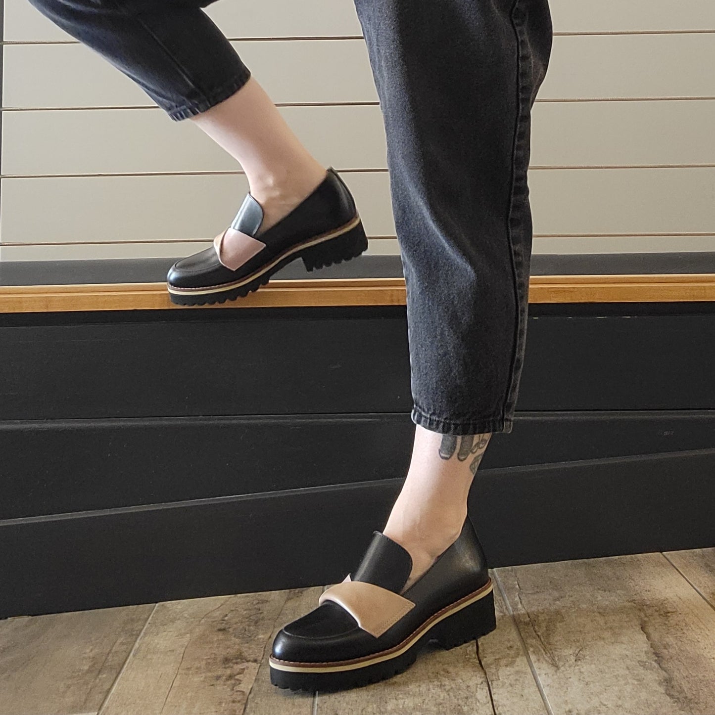 ALL BLACK Flatsash Lugg Loafer