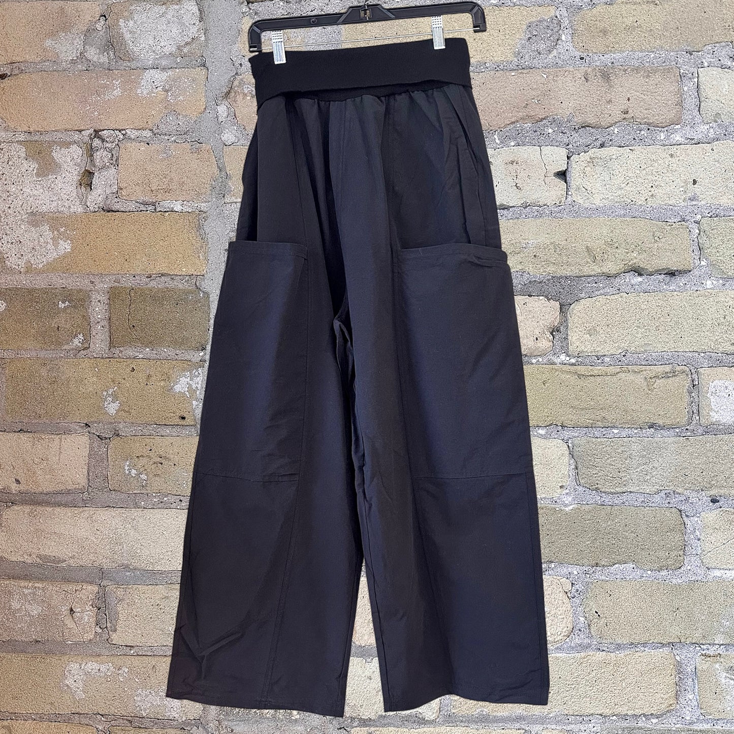 Mono B Wide Leg Cropped Pant