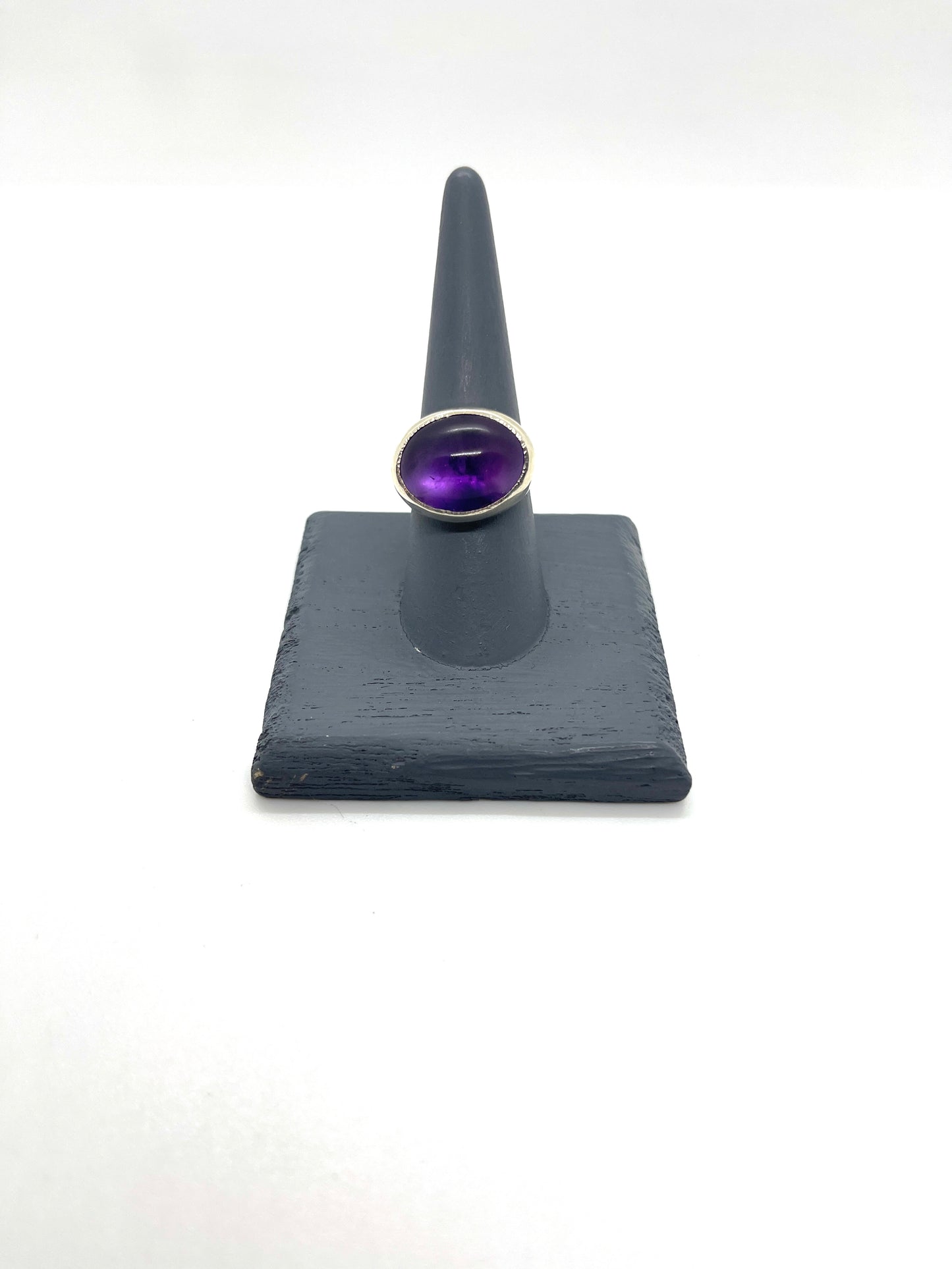 Amethyst ring in sterling silver